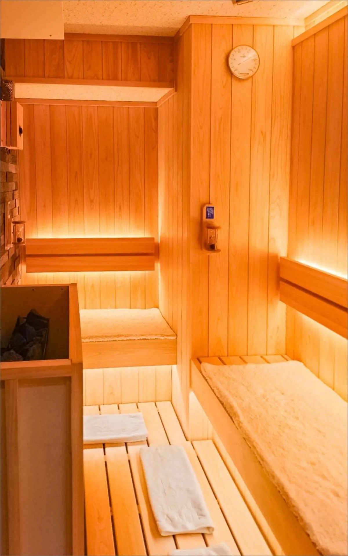 Sauna, Bed in HOTEL KABUKI