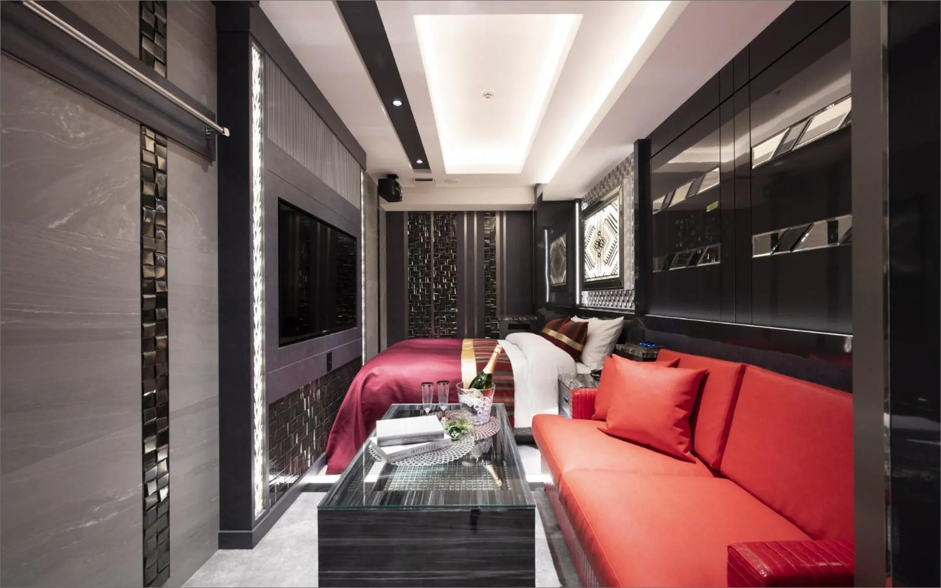 Photo of the whole room in HOTEL KABUKI