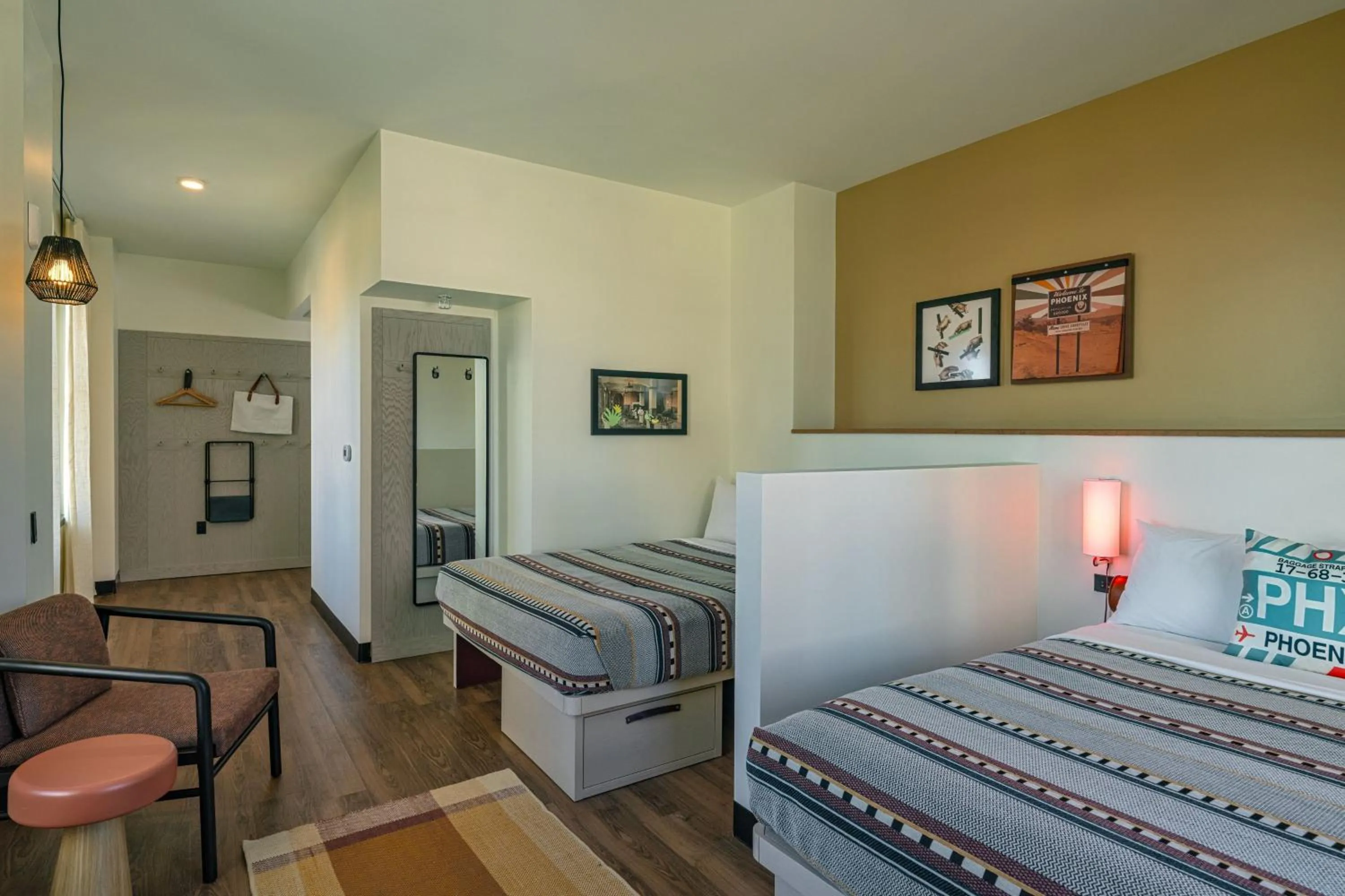 Photo of the whole room, Bed in Moxy Phoenix Downtown