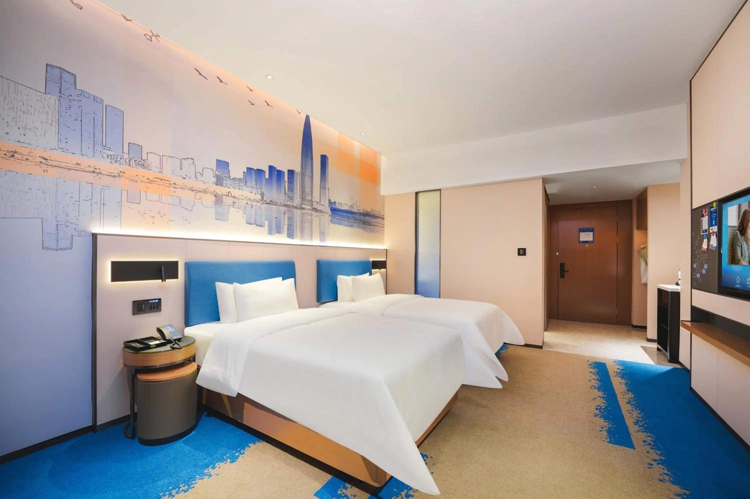 Bed in Hampton by Hilton Shenzhen Yuanshan