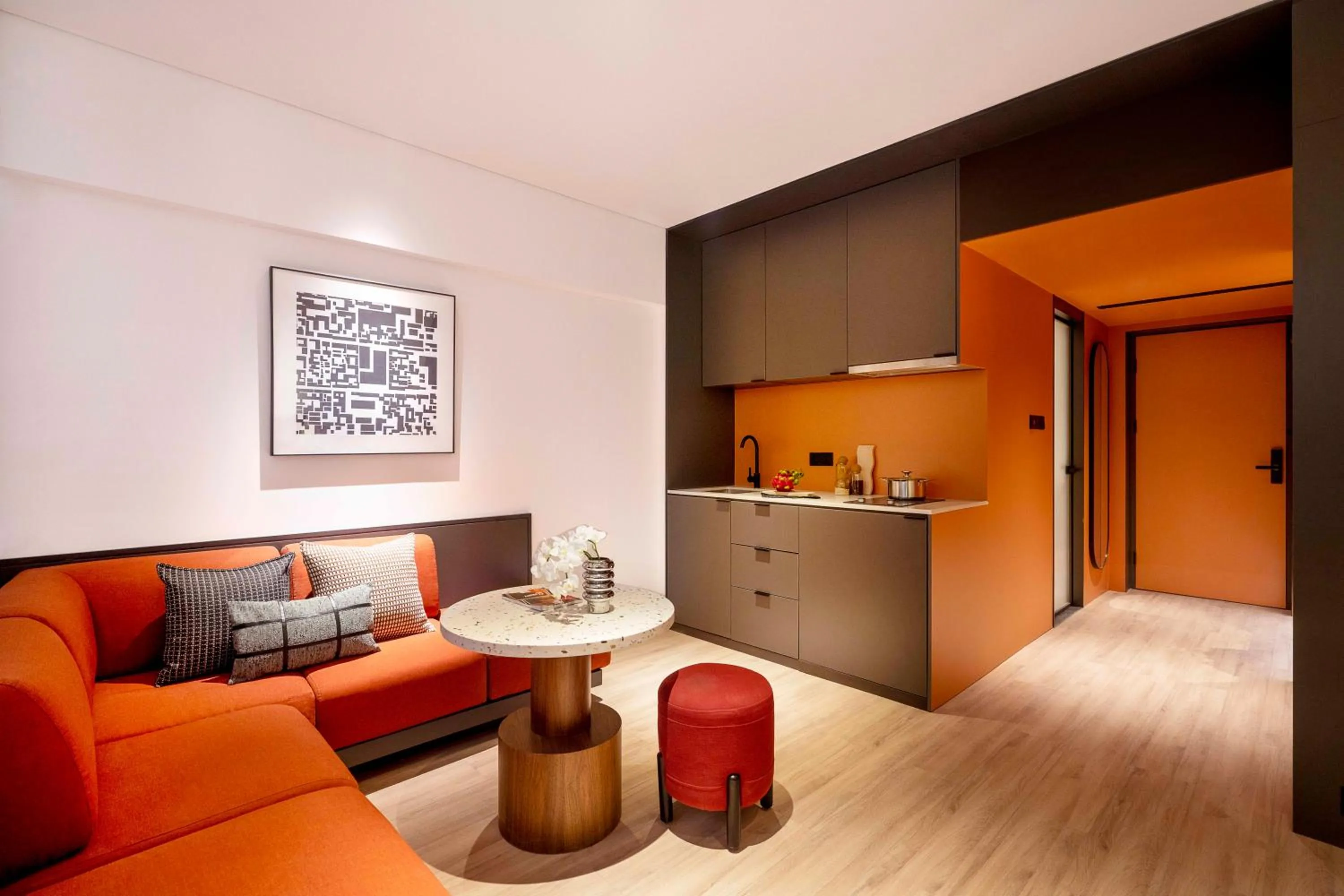 Seating area in base-Beijing Wangfujing Serviced Apartment- in Hutong &Bike rental &Close to Forbidden City, Tian'anmen Square &Subway nearby &Free coffee &Washing machine,Kitchen &Restaurant discount &English speaking &High speed free WiFi