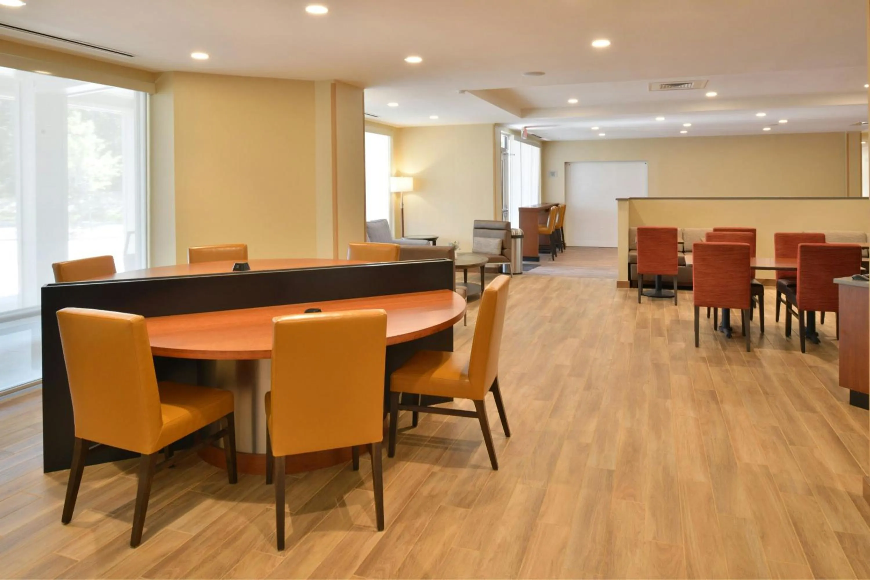 Lobby or reception in TownePlace Suites by Marriott Raleigh Durham Airport Morrisville