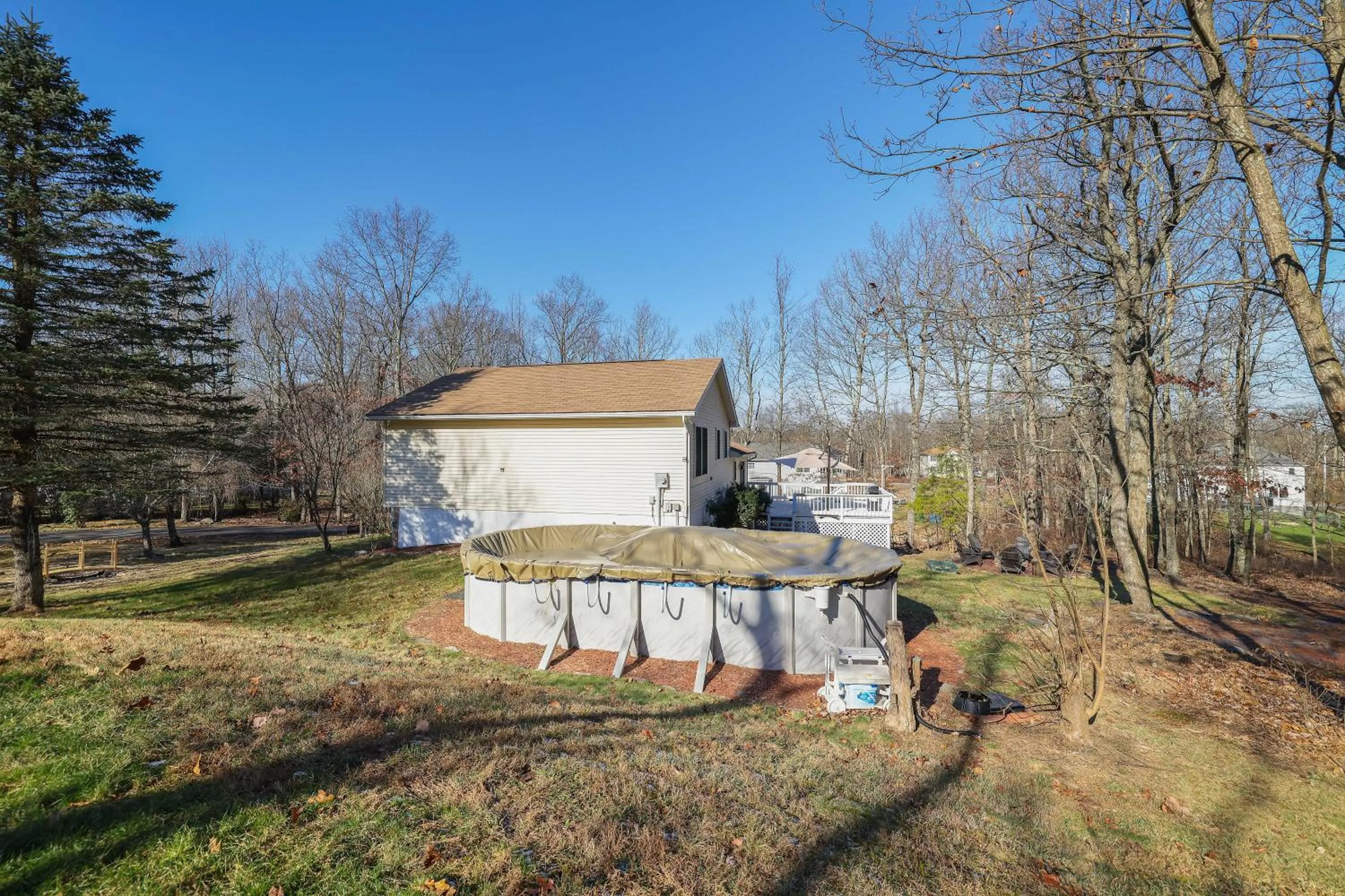 Swimming pool in Stunning Poconos Villa- Hot Tub, Pool, Game Room, BBQ & more