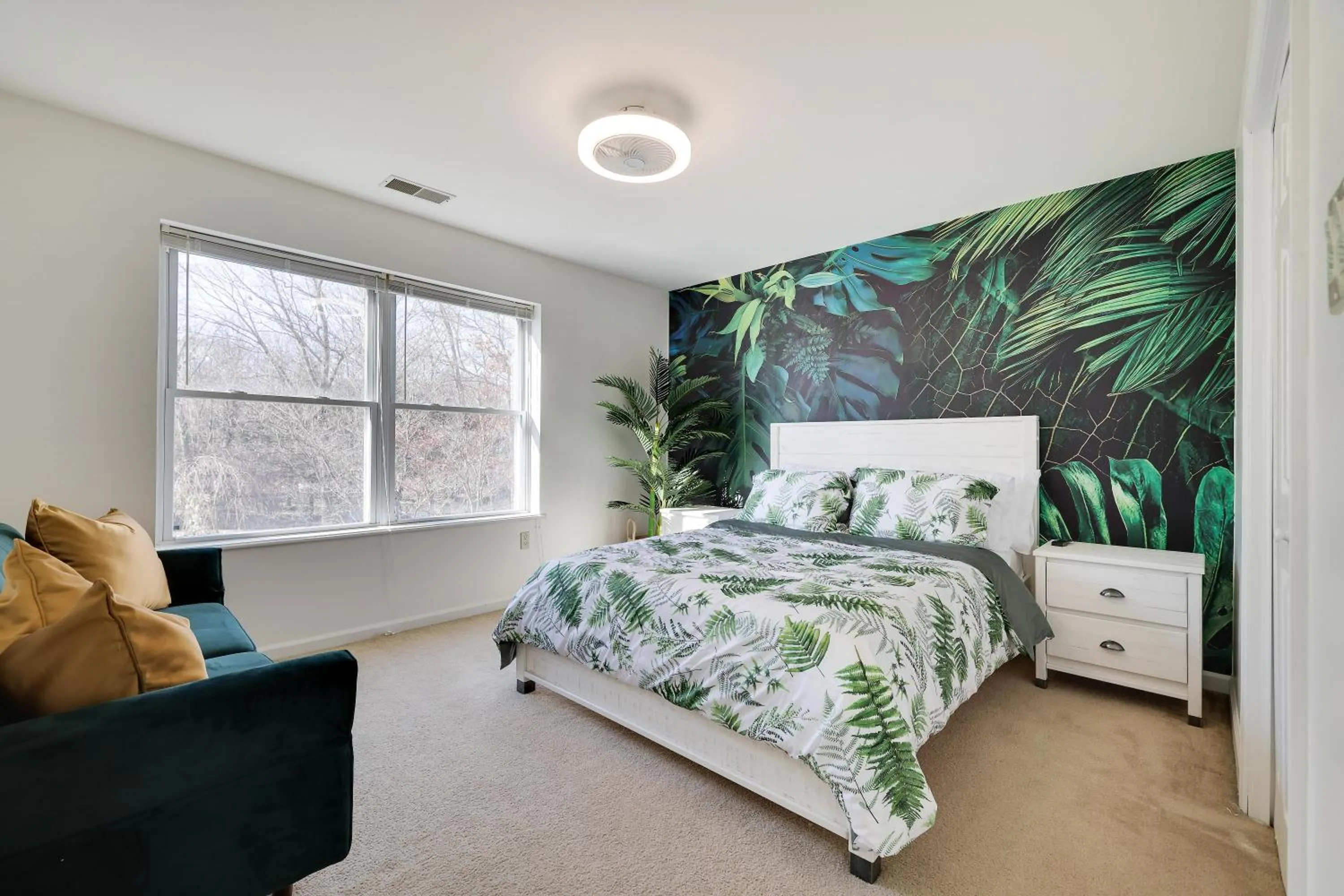 Bed in Stunning Poconos Villa- Hot Tub, Pool, Game Room, BBQ & more