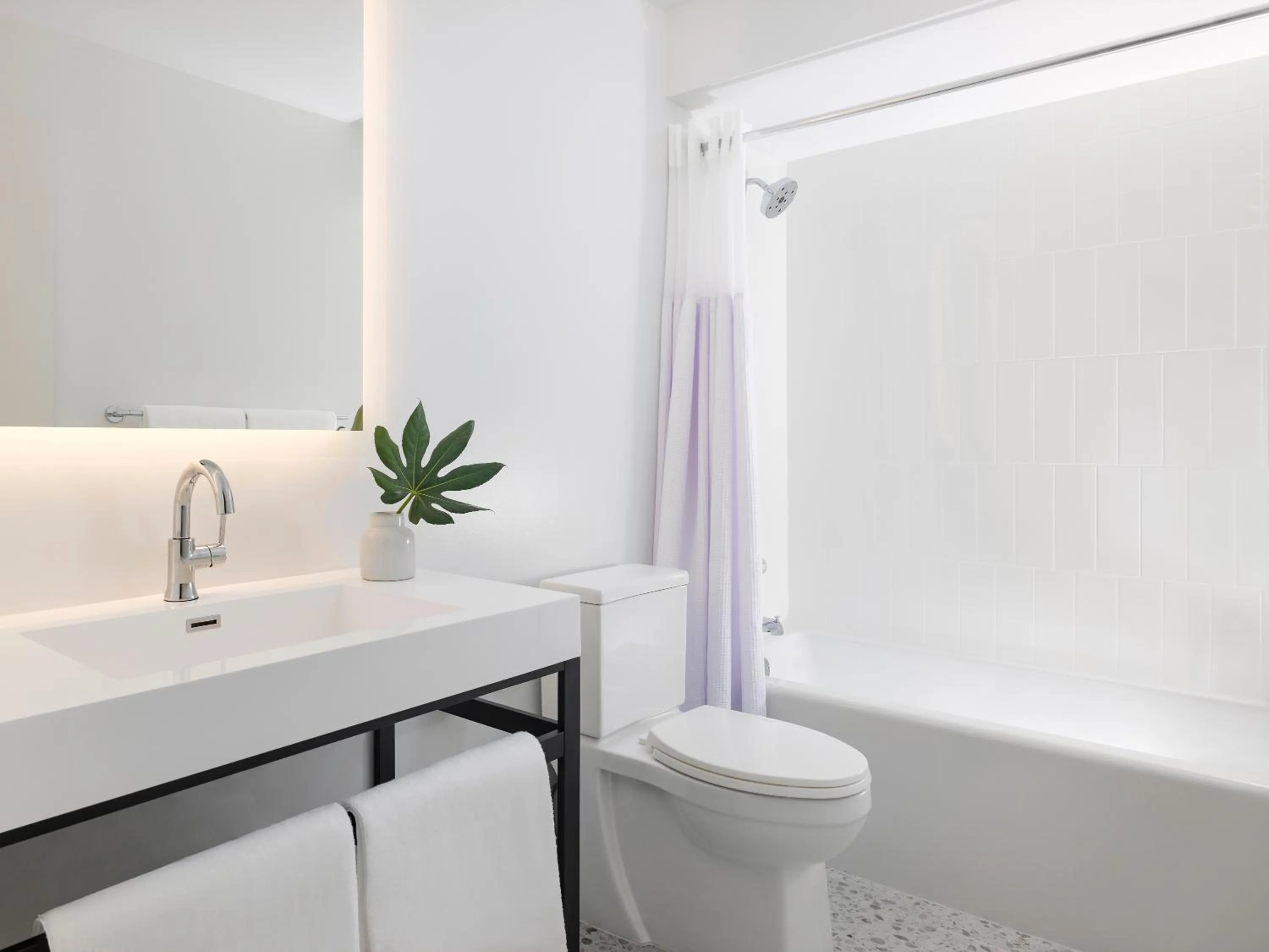Shower in The Cottages at PGA National Resort