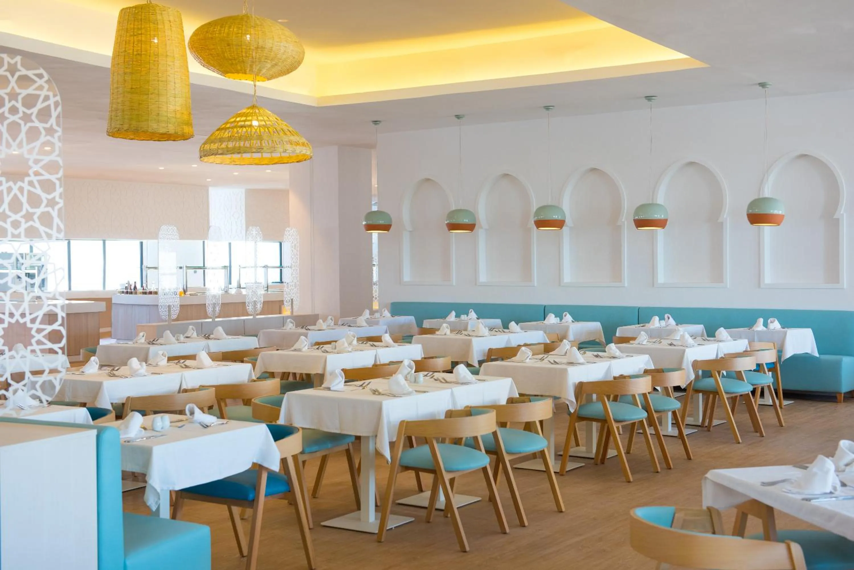 Restaurant/places to eat in Iberostar Waves Founty Beach All Inclusive