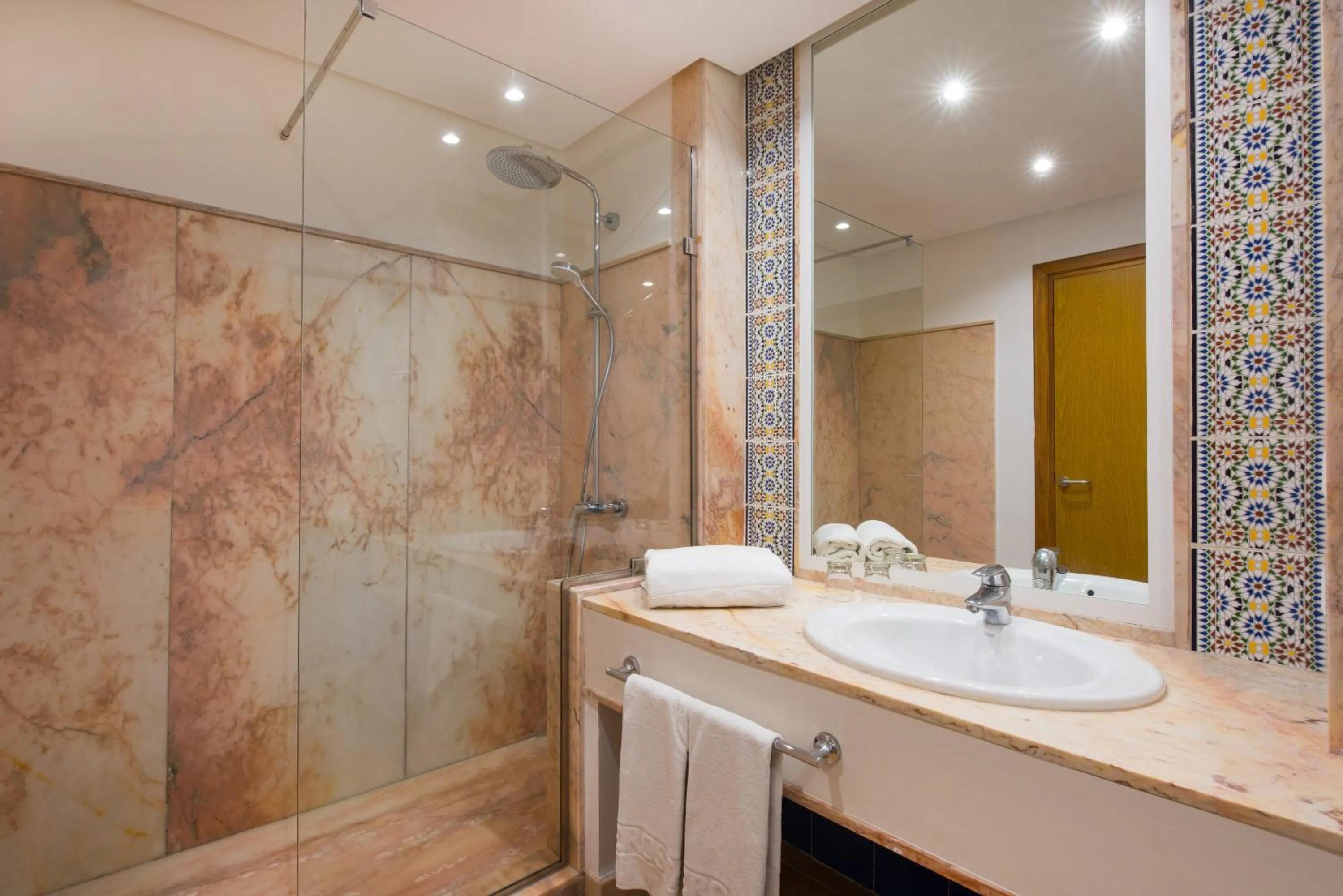 Bathroom in Iberostar Waves Founty Beach All Inclusive