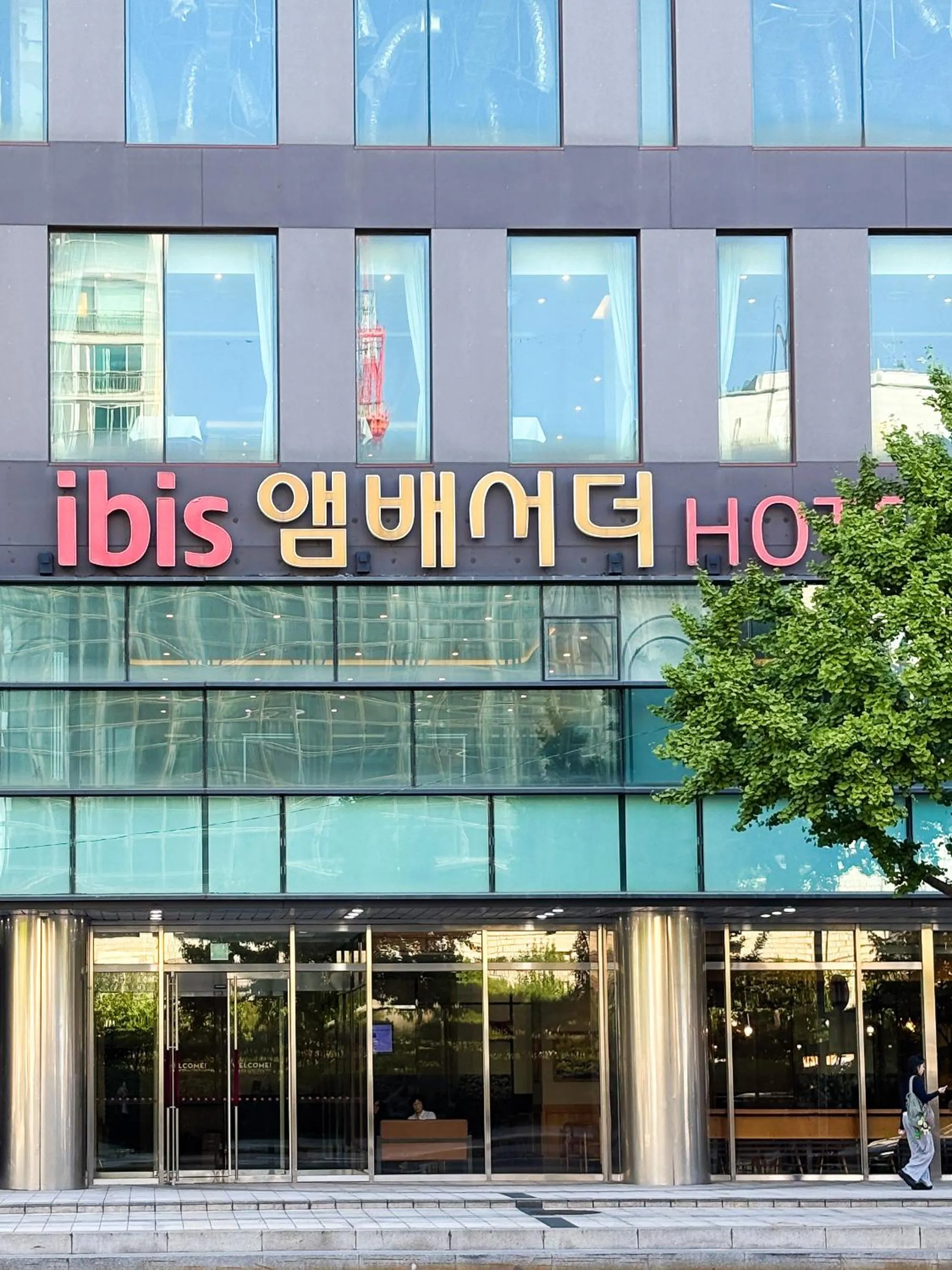 Property building in Ibis Ambassador Suwon
