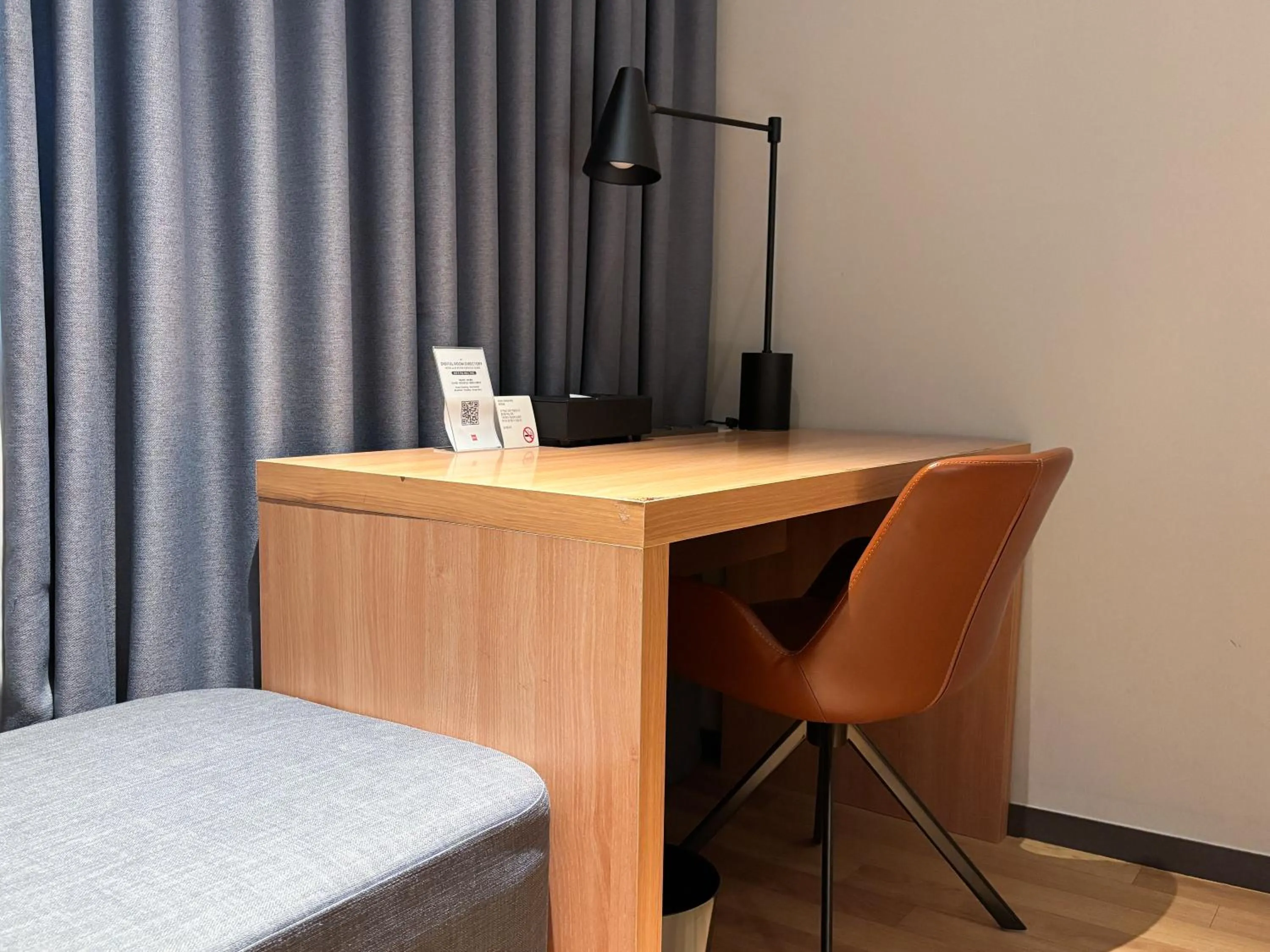 Bedroom in Ibis Ambassador Suwon