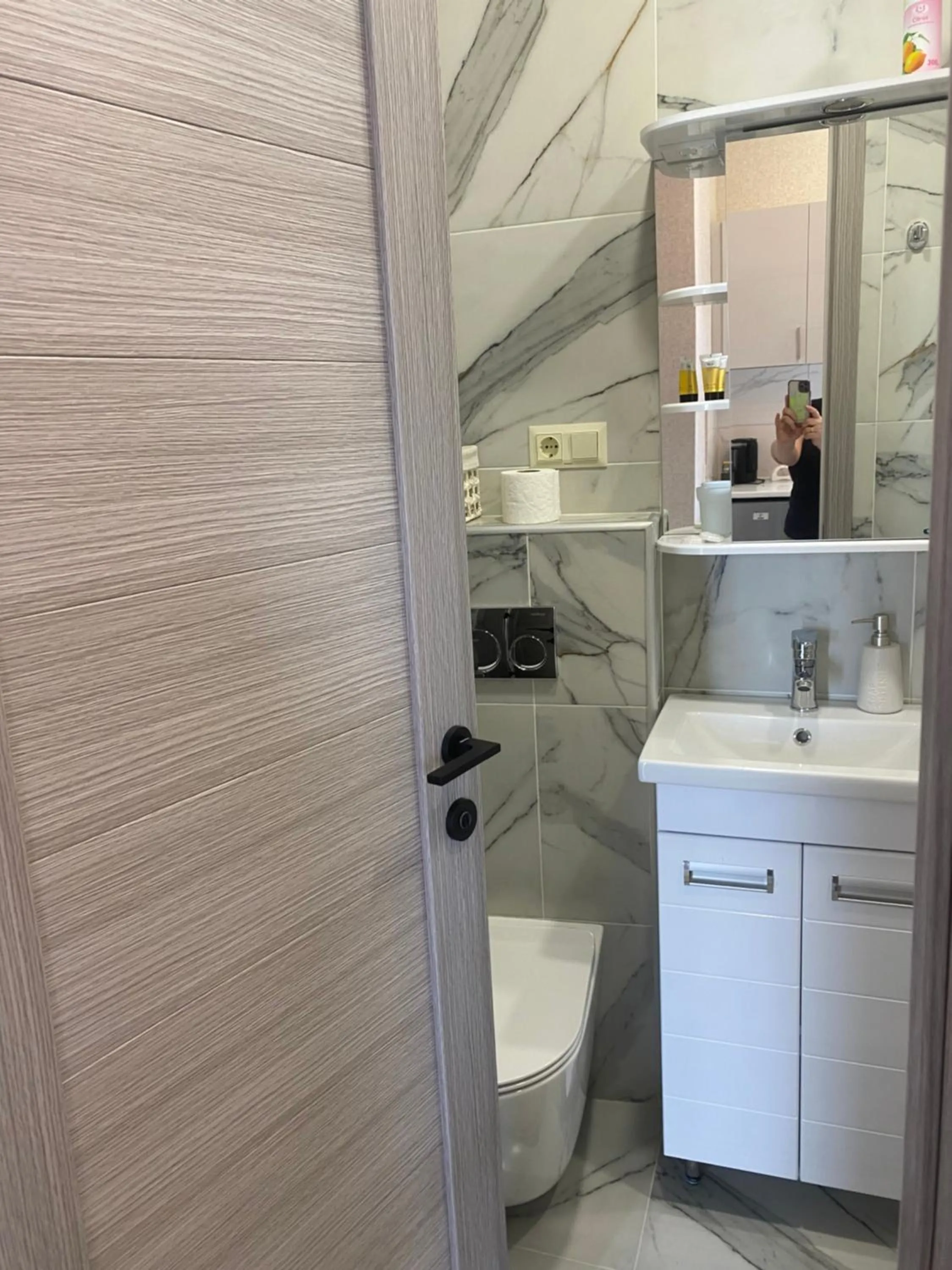 Shower in Mimino T&G