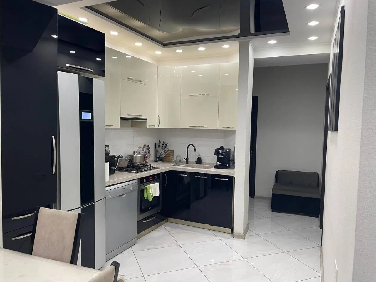 Coffee/tea facilities in Queen Tamar