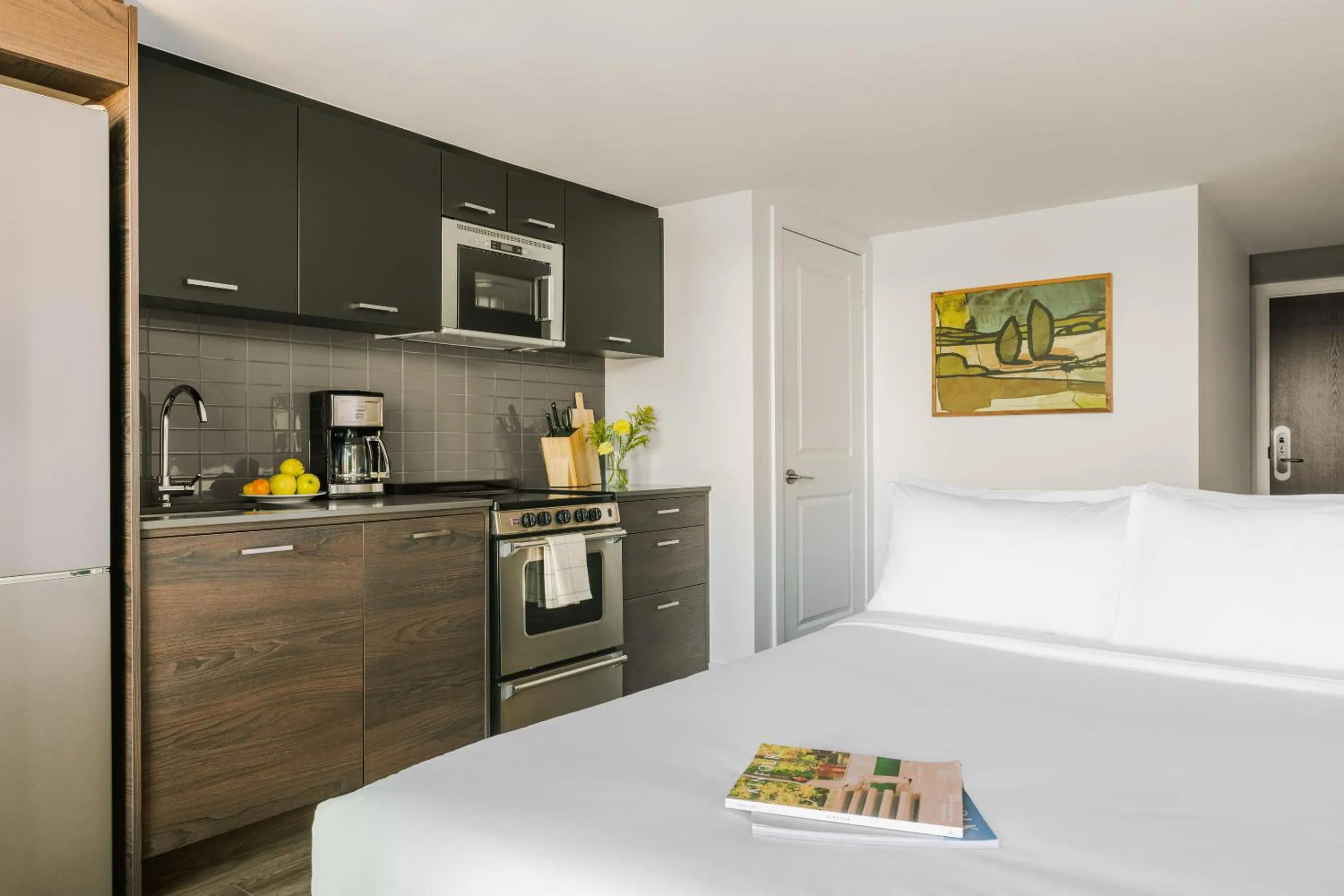 Bed in Sonder at Artesa