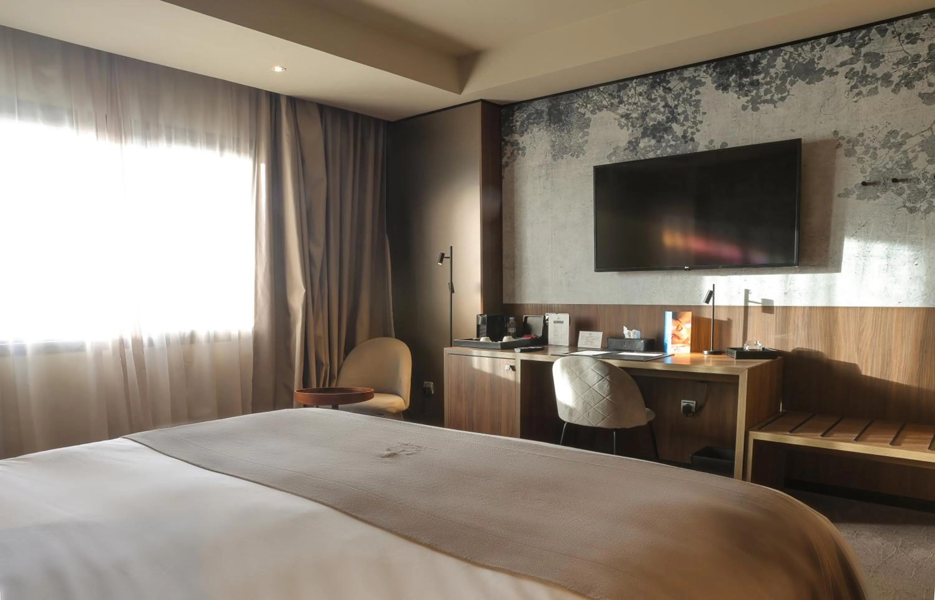 Bed in Villa Blanca Urban Hotel