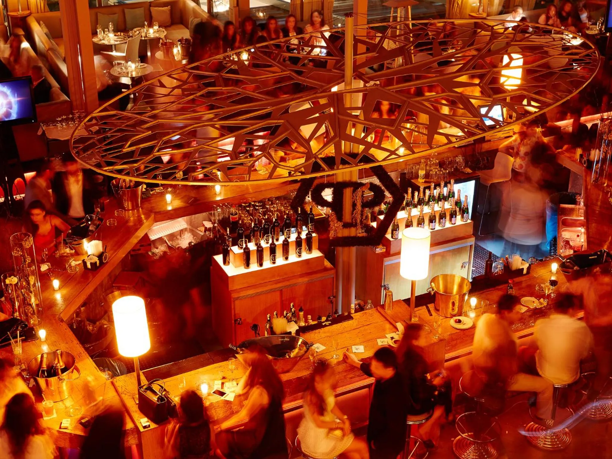 Nightclub / DJ in Villa Blanca Urban Hotel