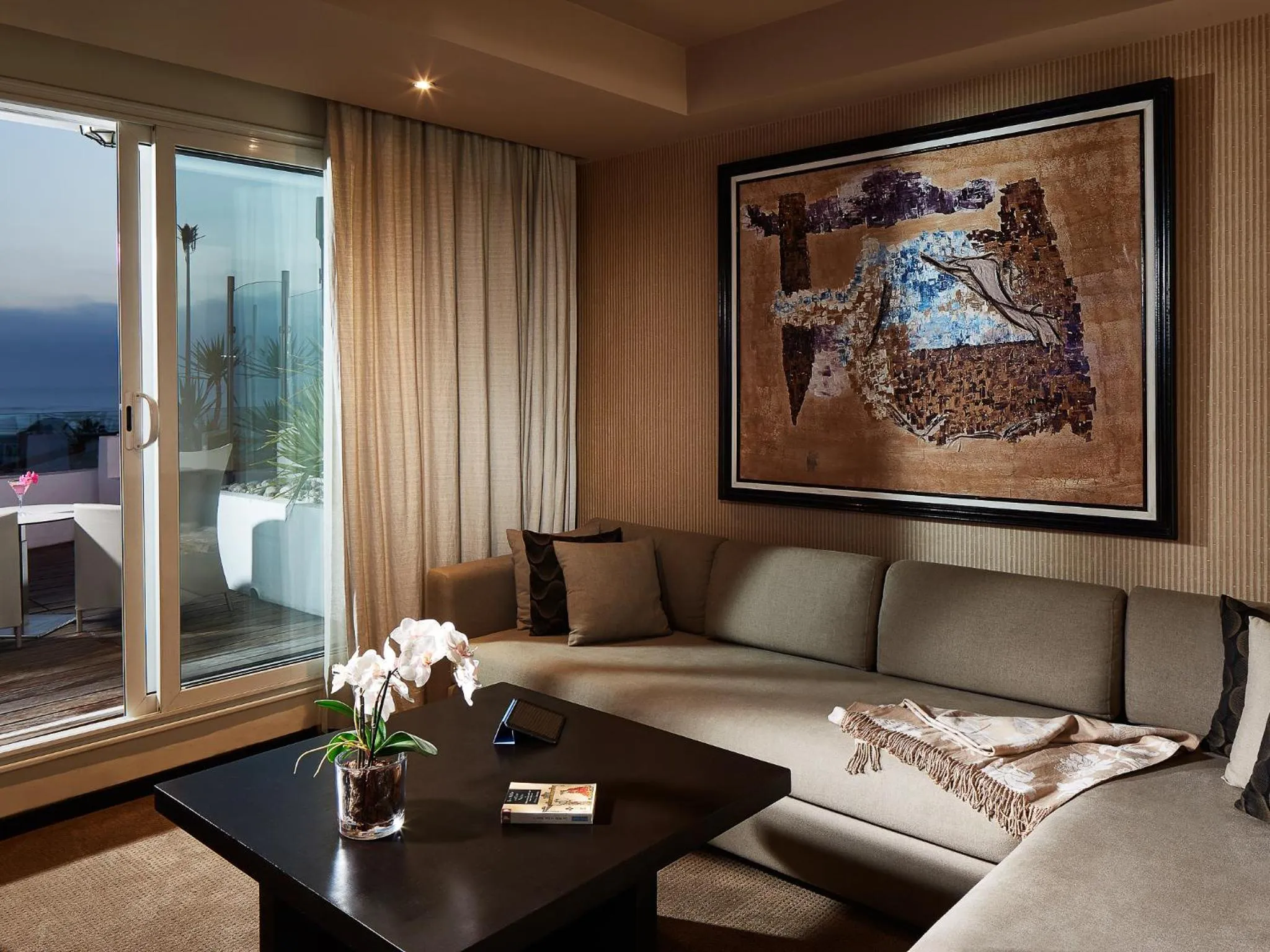 Photo of the whole room in Villa Blanca Urban Hotel