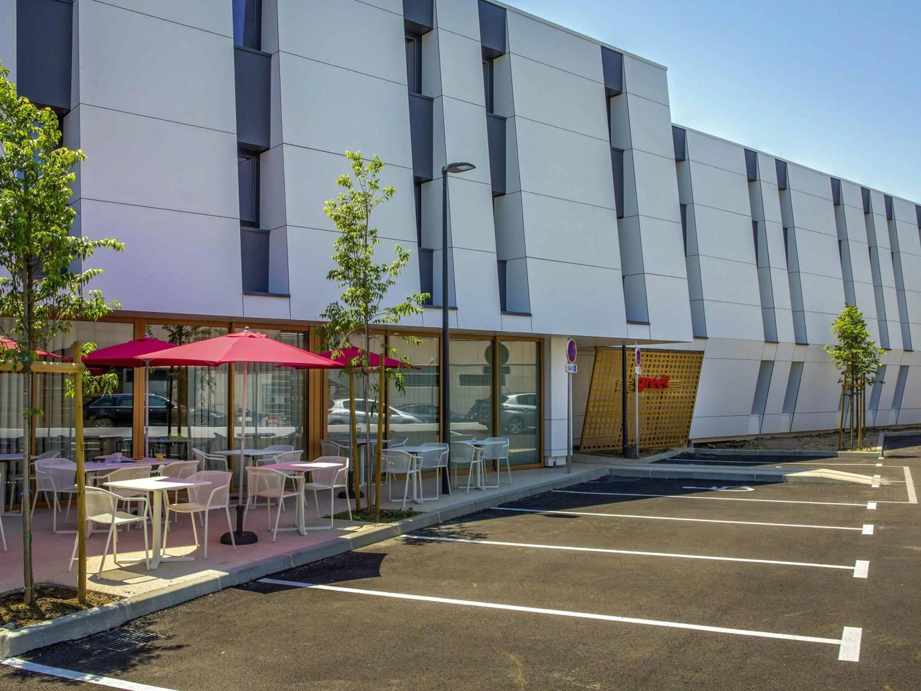 Other in greet hotel Salon de Provence