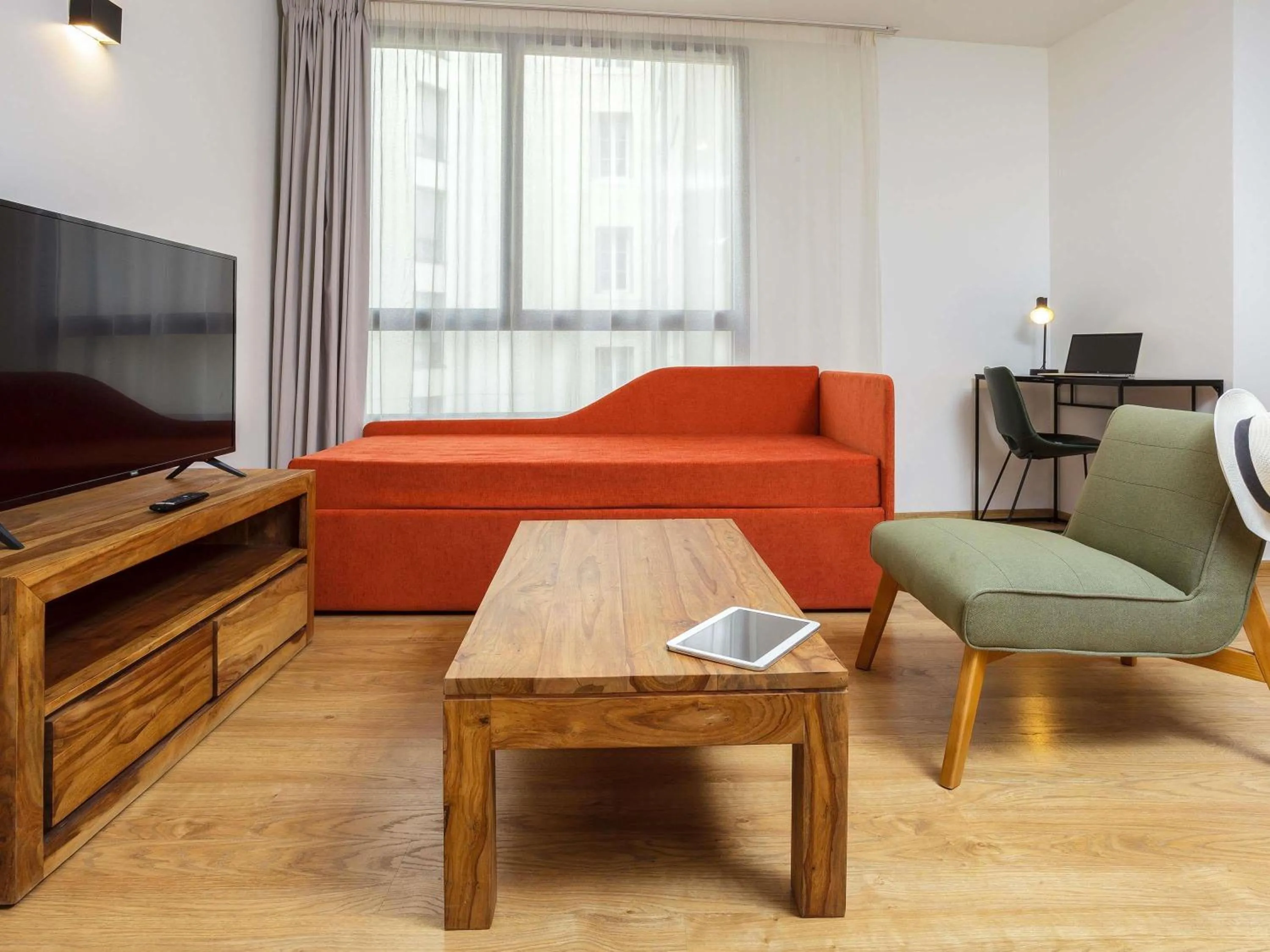 Bedroom in Aparthotel Adagio Montpellier Centre Comedie