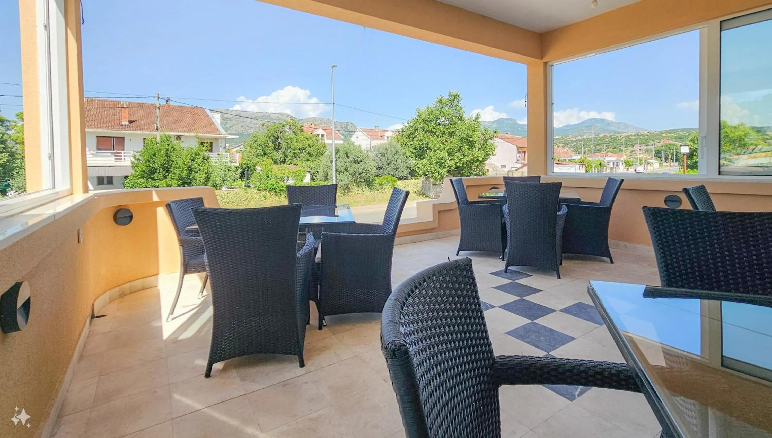 Garden in Mali Hotel BaMBiS