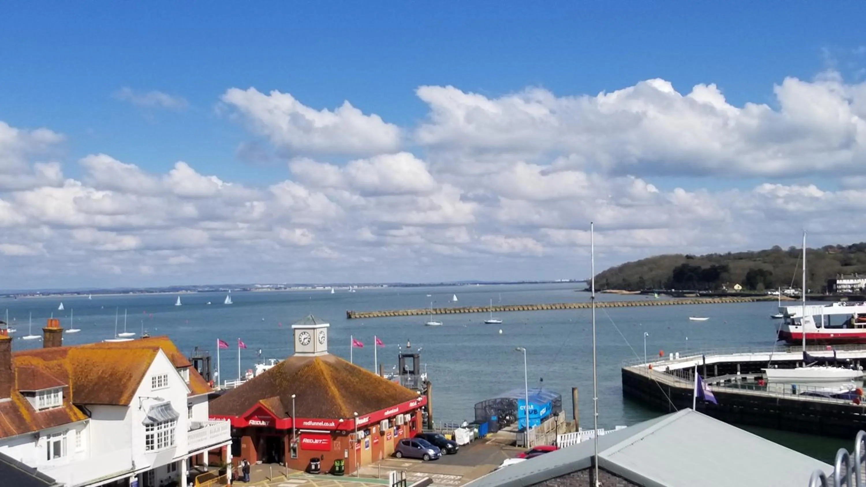 Sea view in Pinnacle Suites Hotel