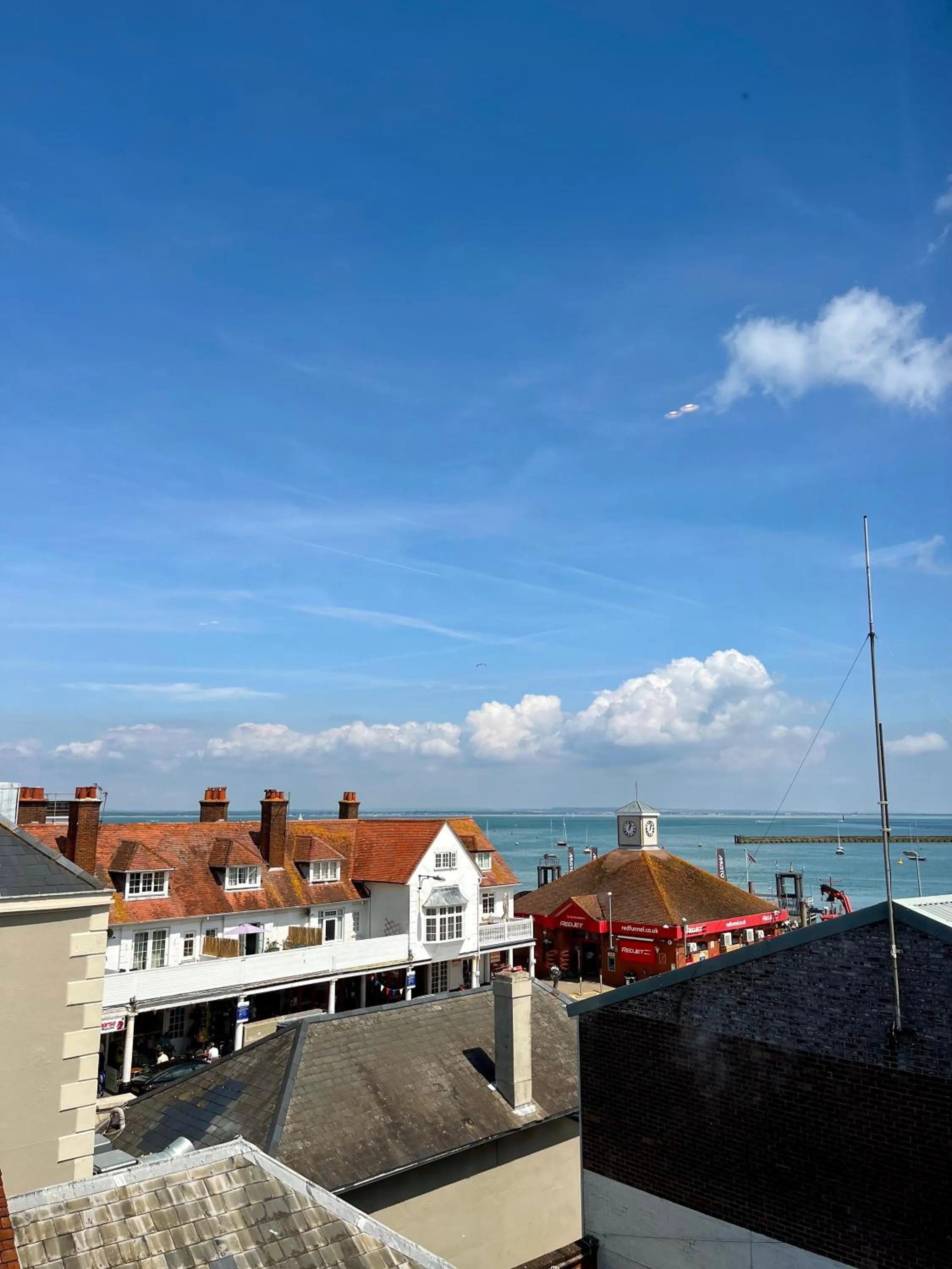 Sea view in Pinnacle Suites Hotel