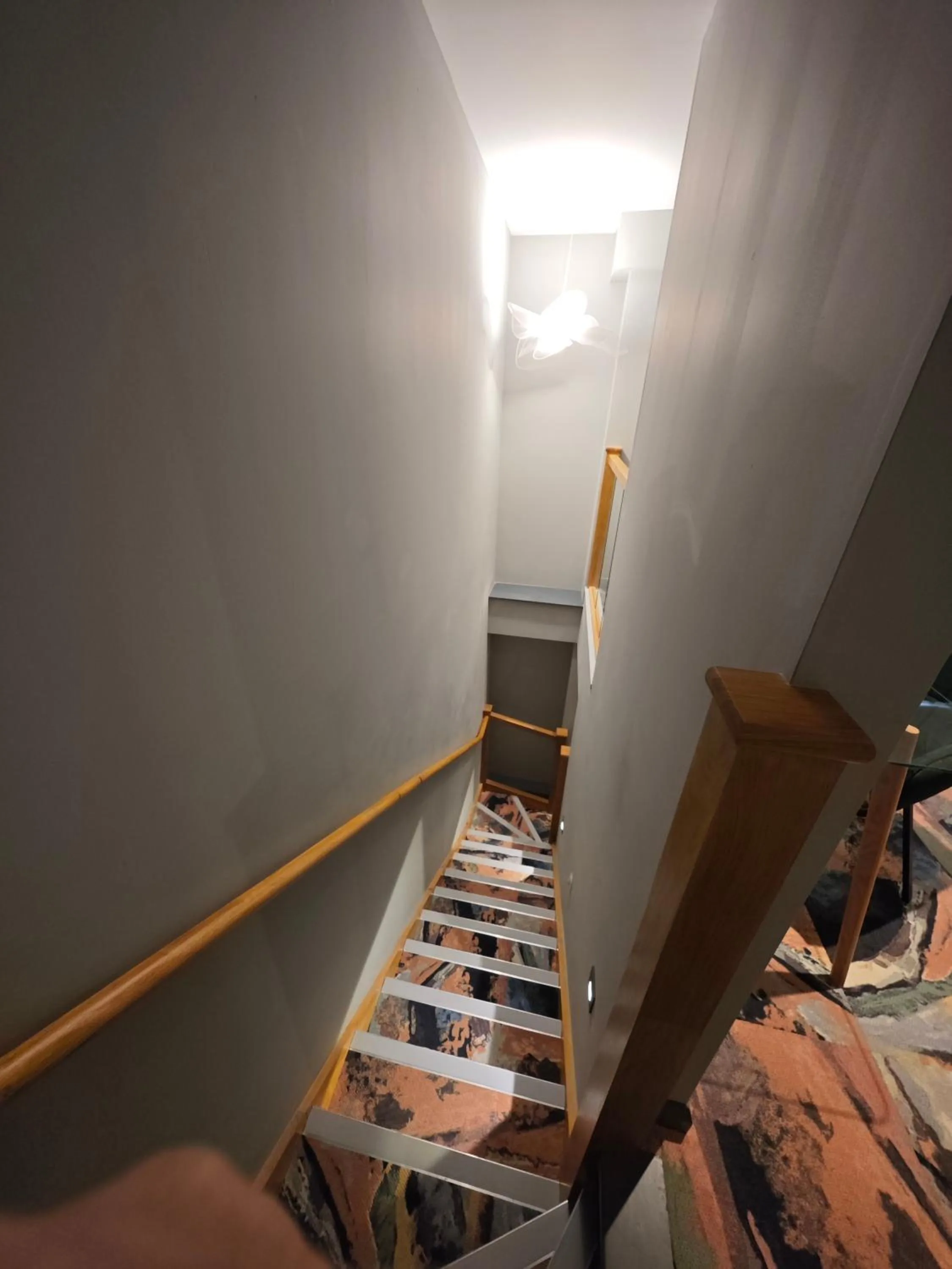 Pinnacle Suites Hotel