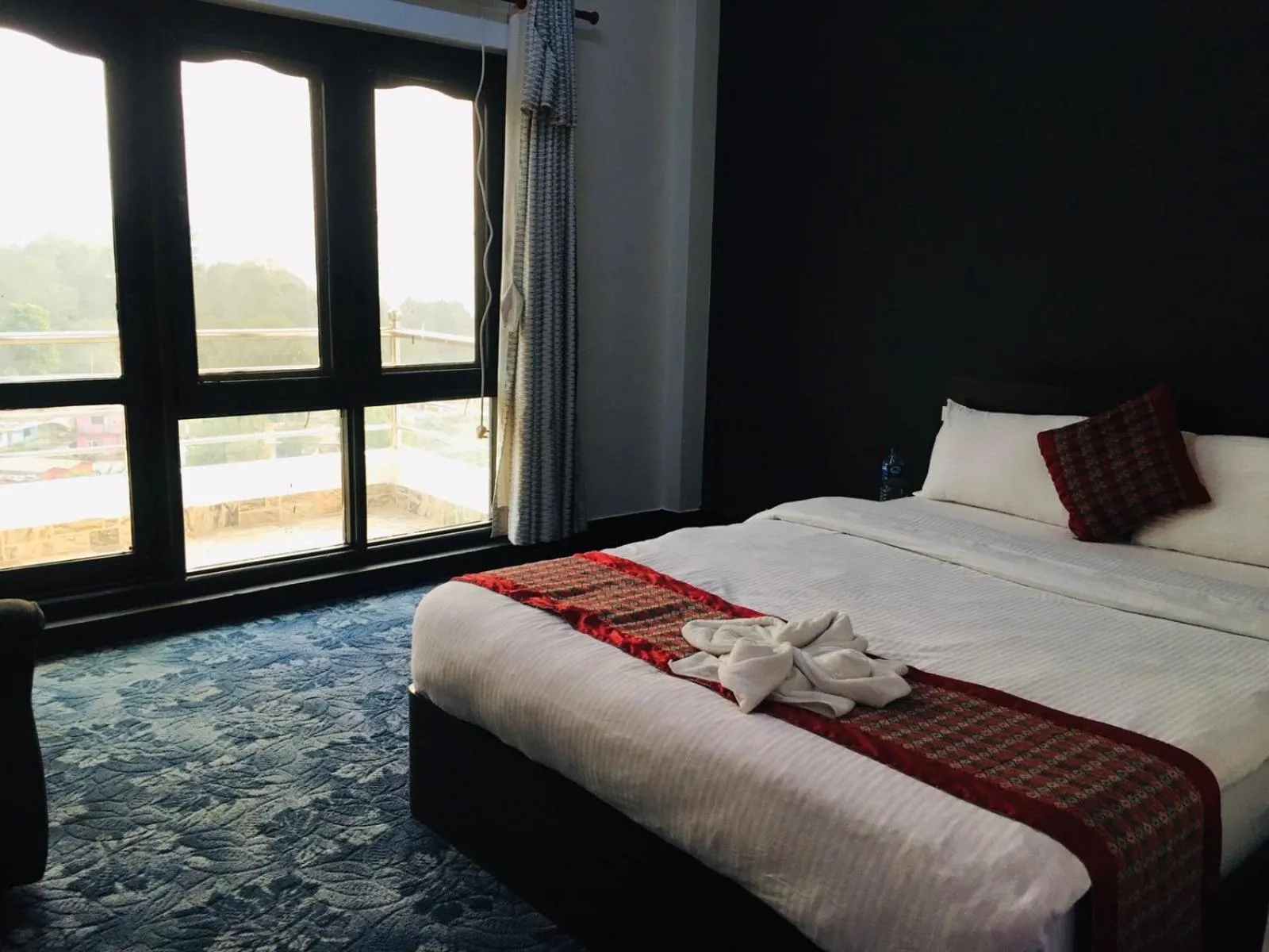 Bedroom, Bed in Hotell Hill Crown