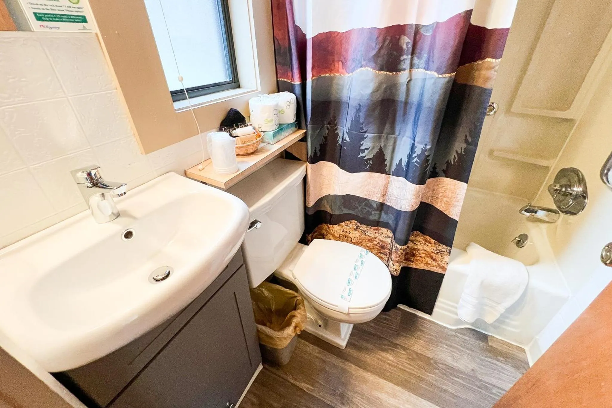 Shower in Castle Mountain Lodge