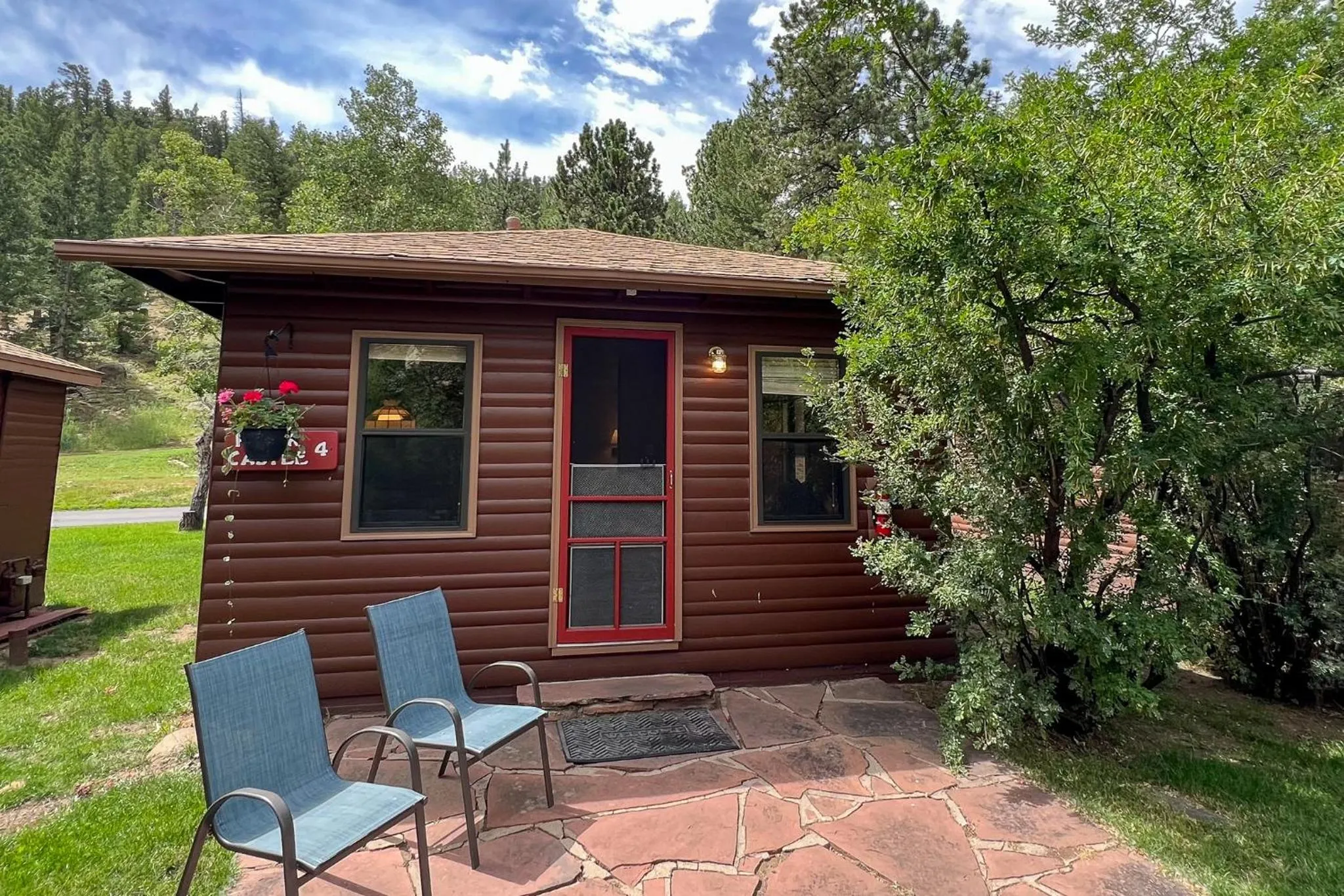 Property building in Castle Mountain Lodge