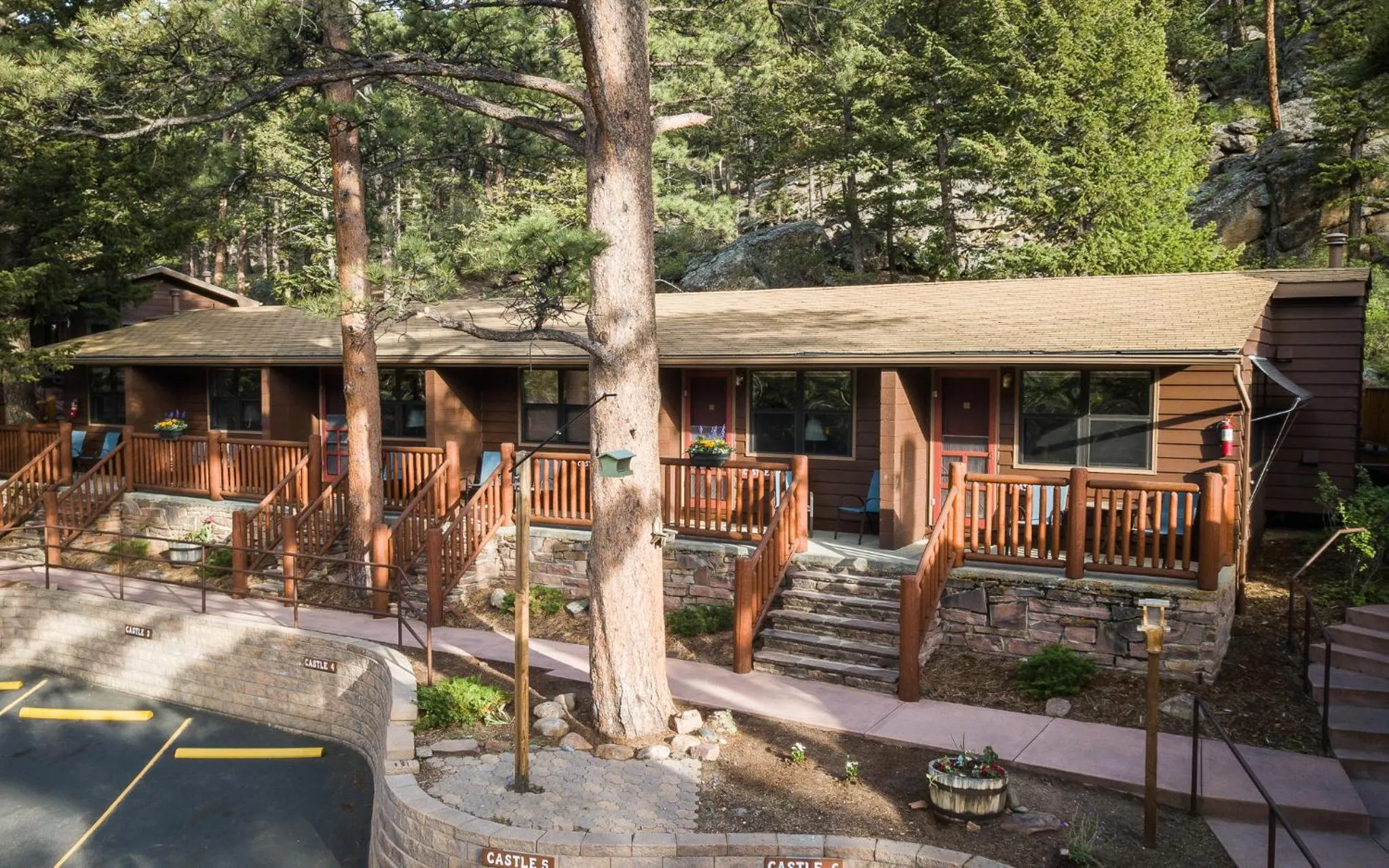 Property building in Castle Mountain Lodge