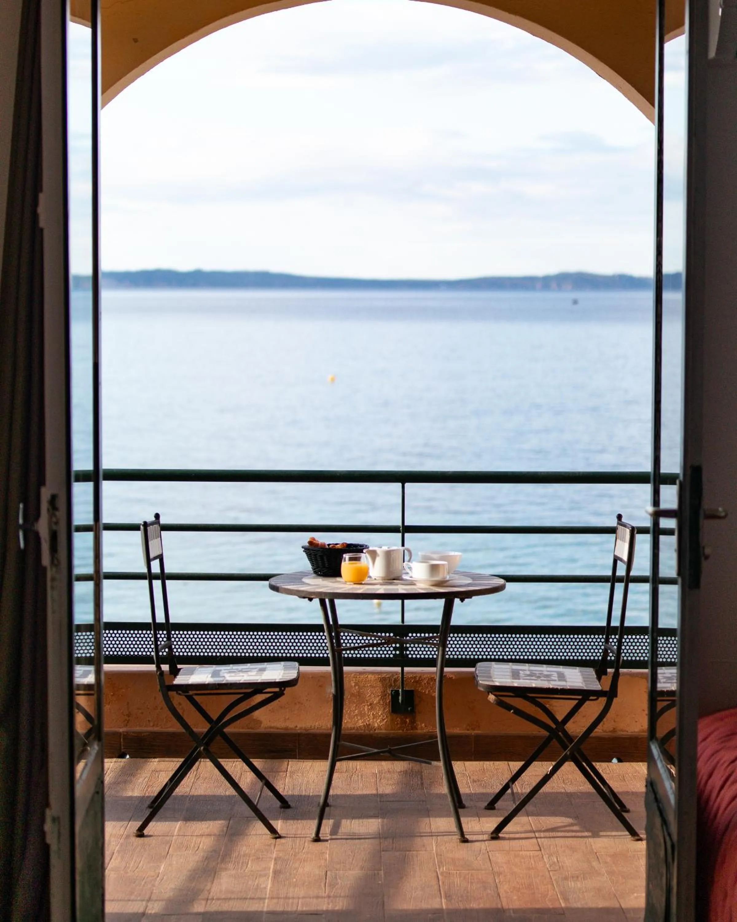 Balcony/Terrace in Surplage Hôtel Cavalière