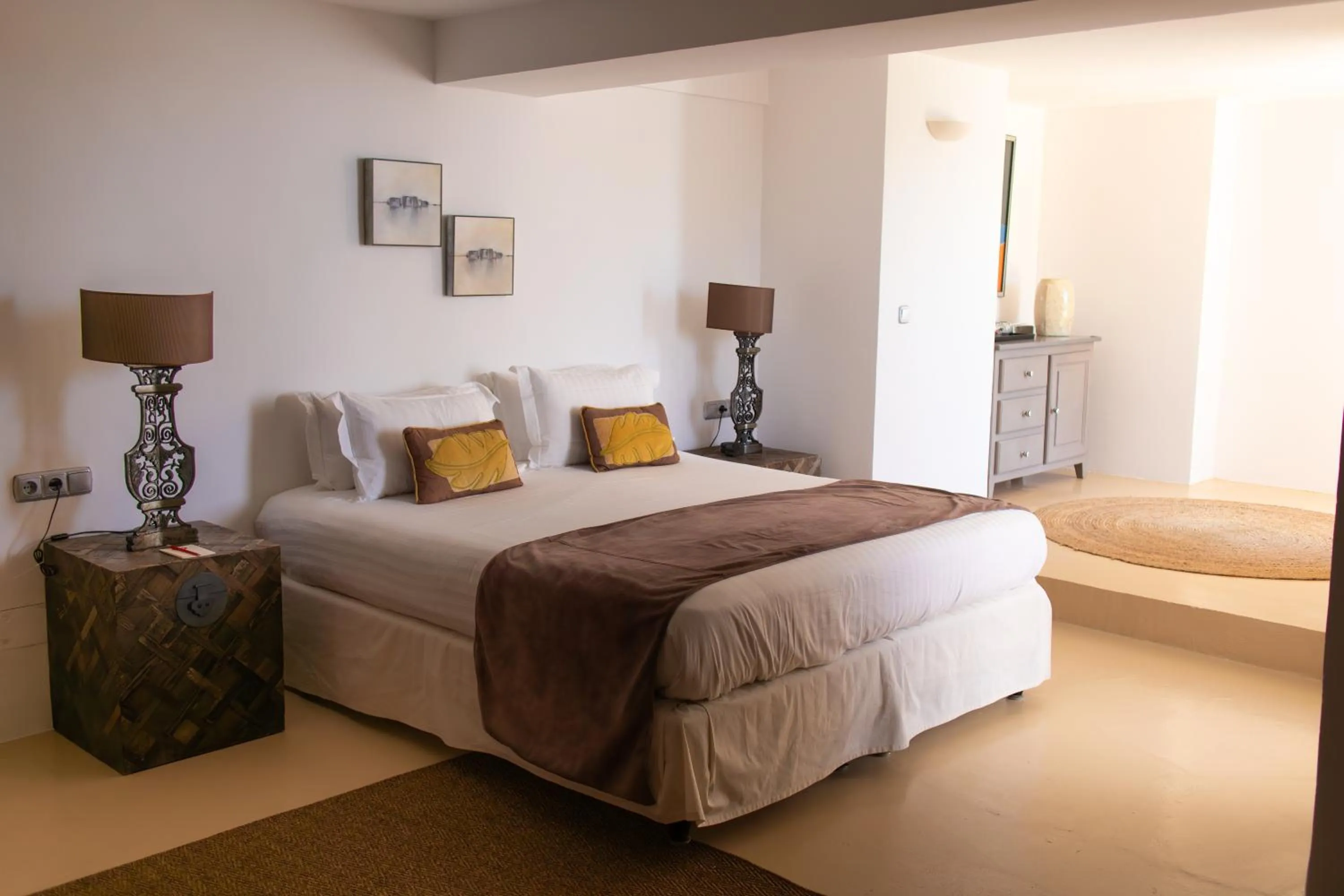 Bed in Surplage Hôtel Cavalière