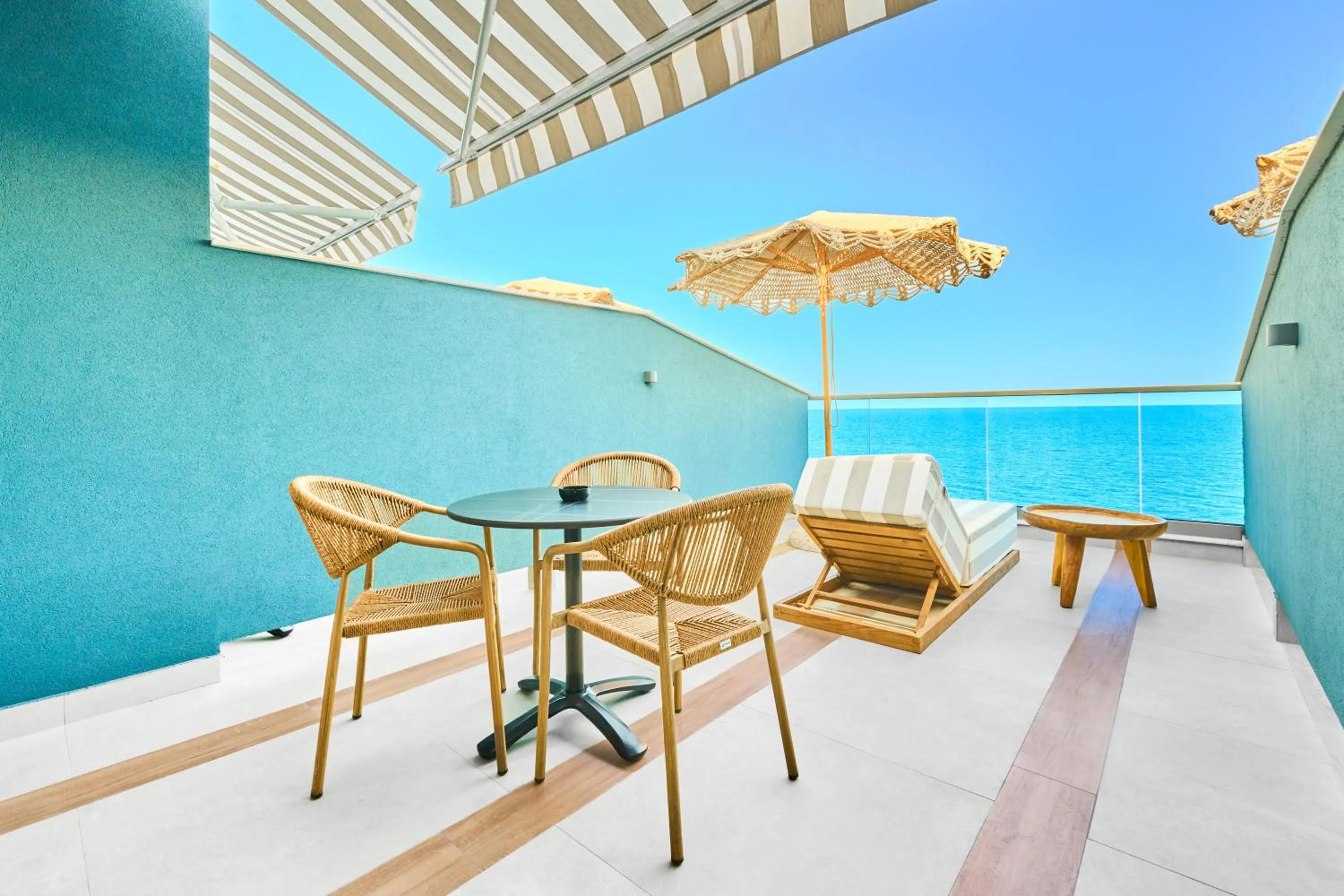 Balcony/Terrace in AKTEON GIRNI