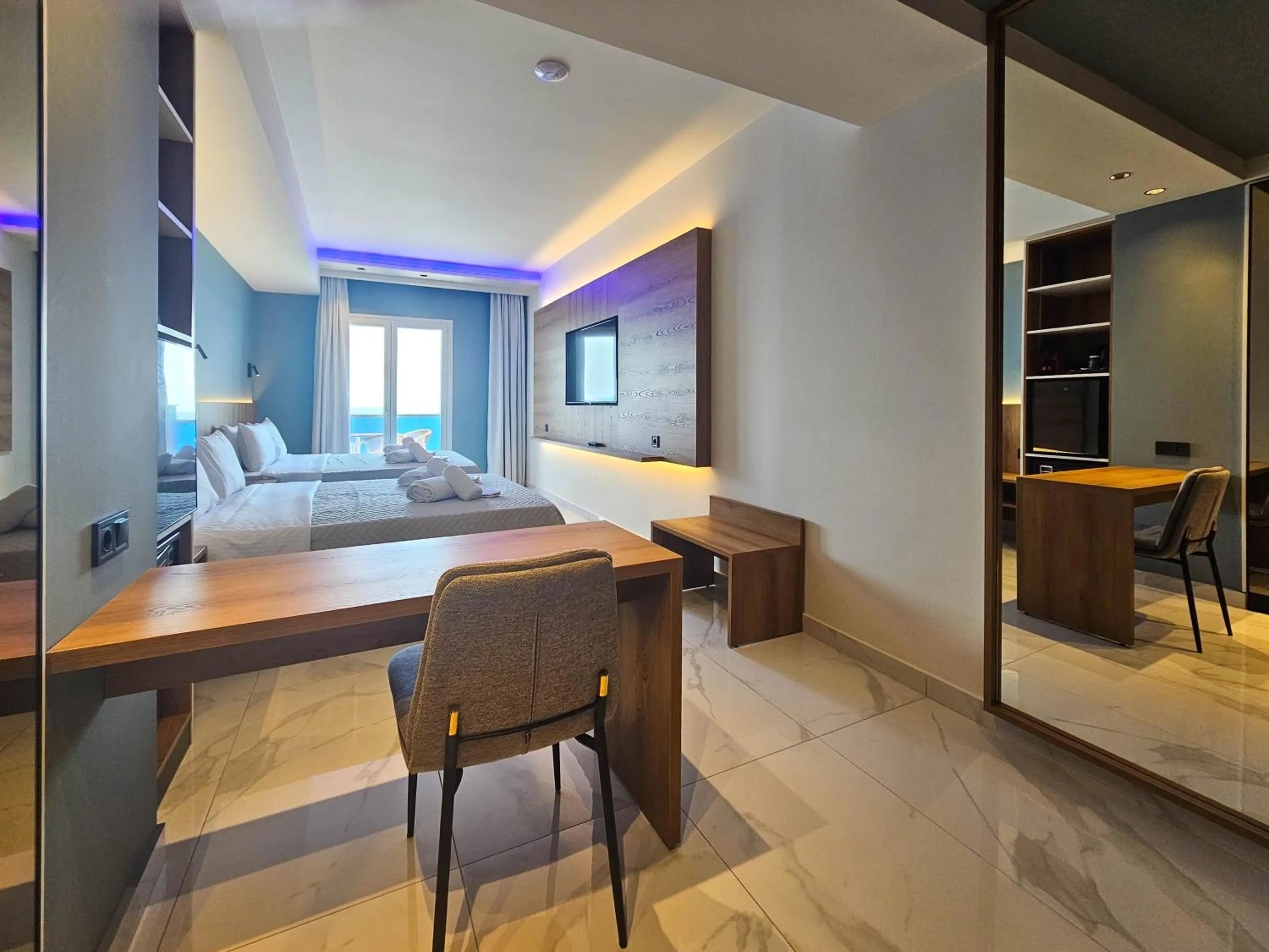 Bedroom, Bed in AKTEON GIRNI