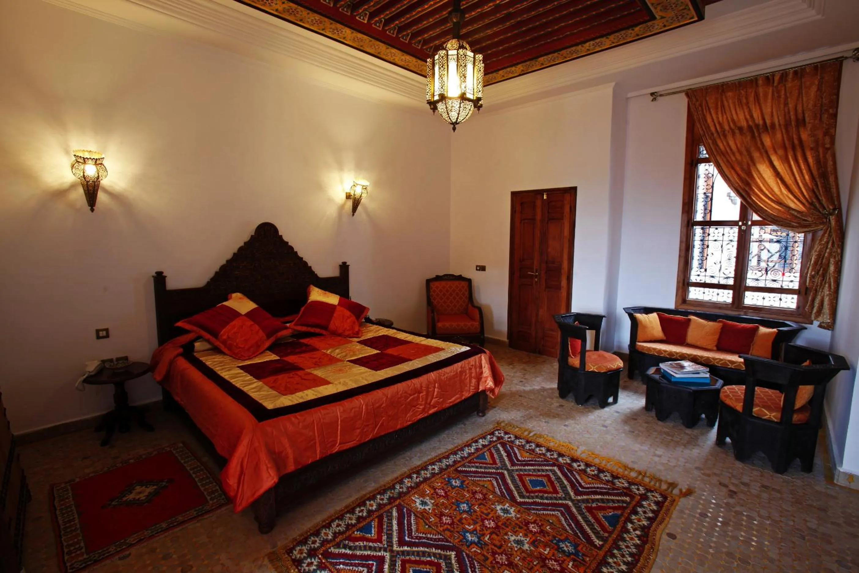 Photo of the whole room, Bed in Riad Alya