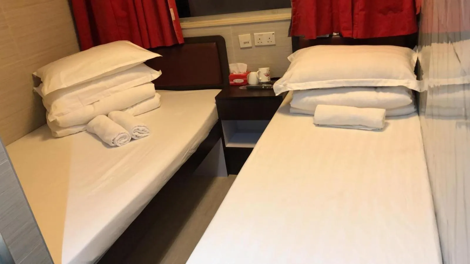 Photo of the whole room, Bed in 富都賓館 Fu Dou Guest House