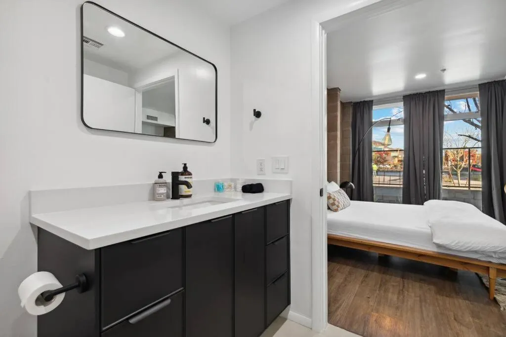 Bed in Tempe Lofty Studios