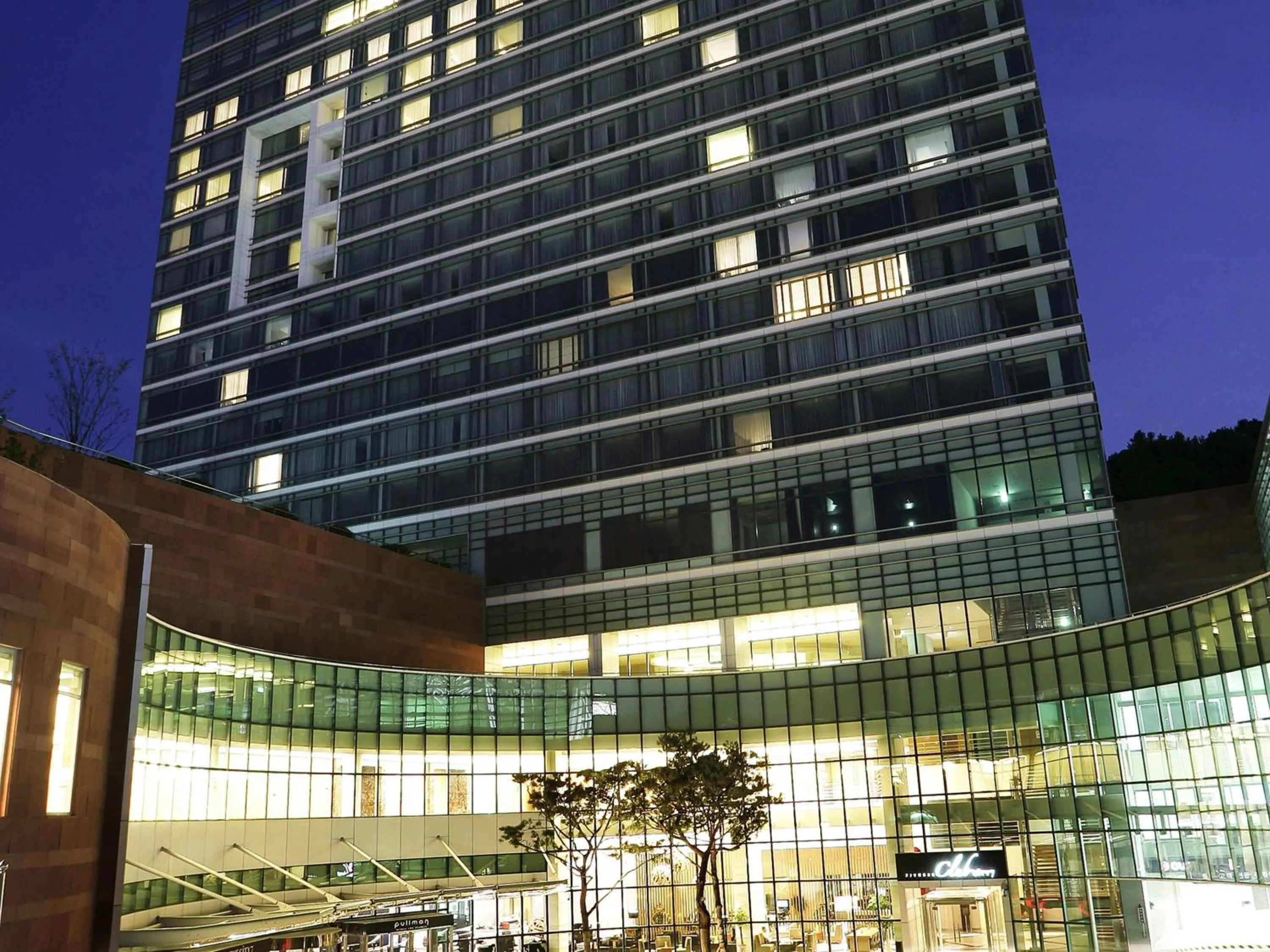 Property building in Grand Mercure Ambassador Changwon
