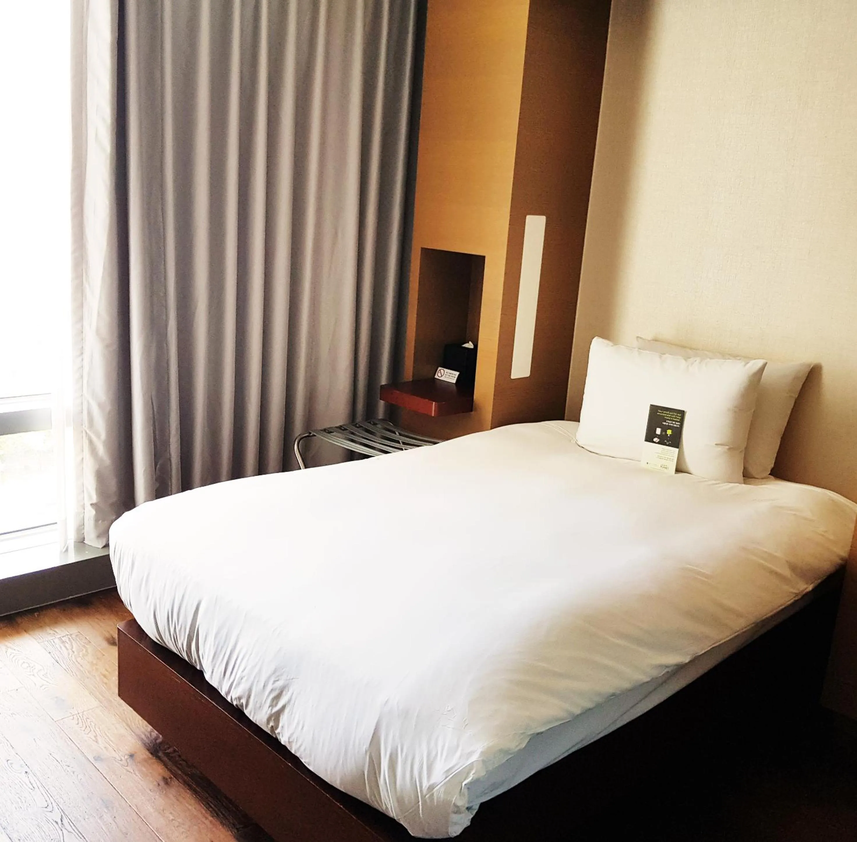 Bedroom, Bed in Grand Mercure Ambassador Changwon