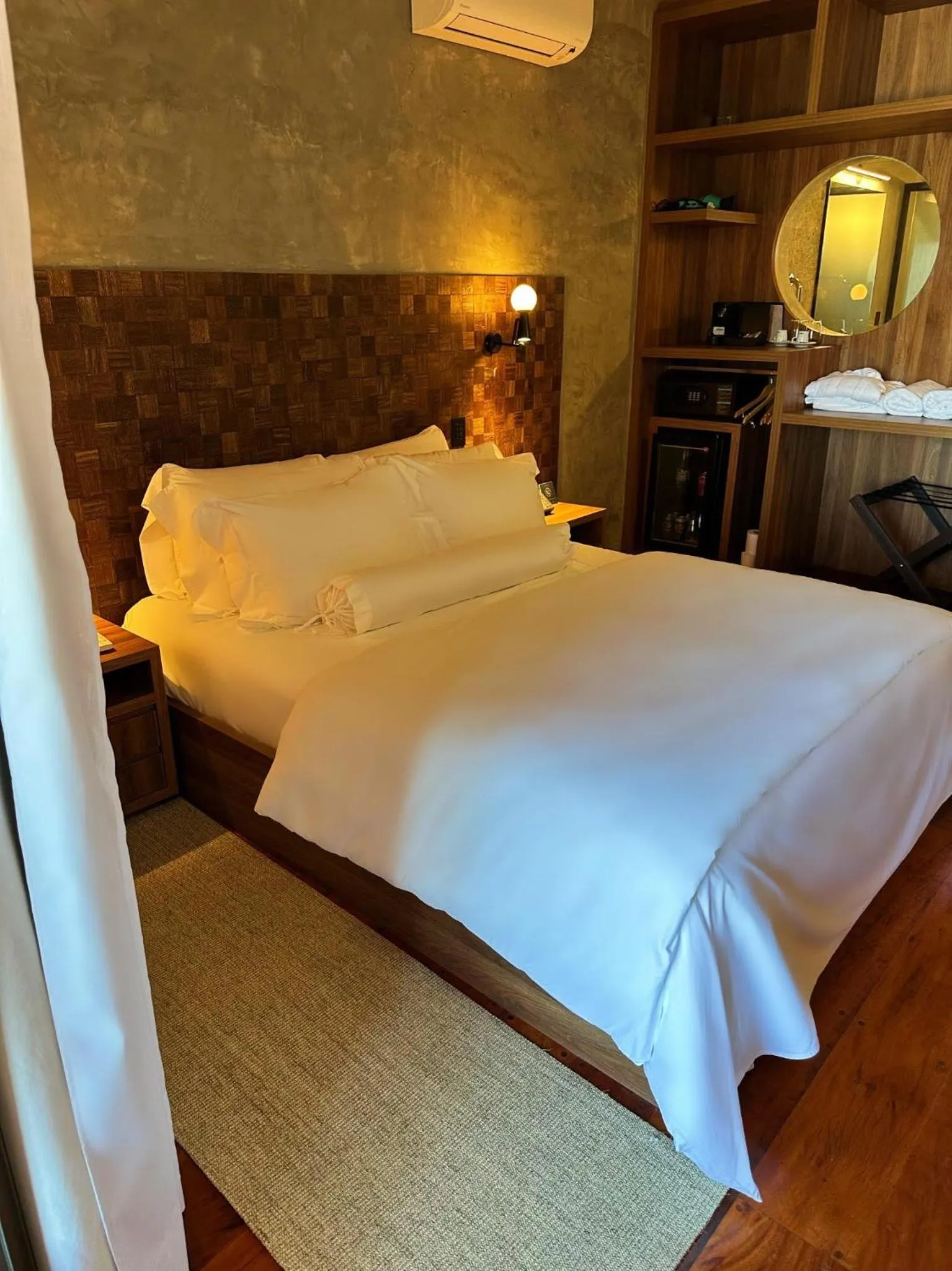 Coffee/tea facilities, Bed in Duke Beach Hotel Maresias