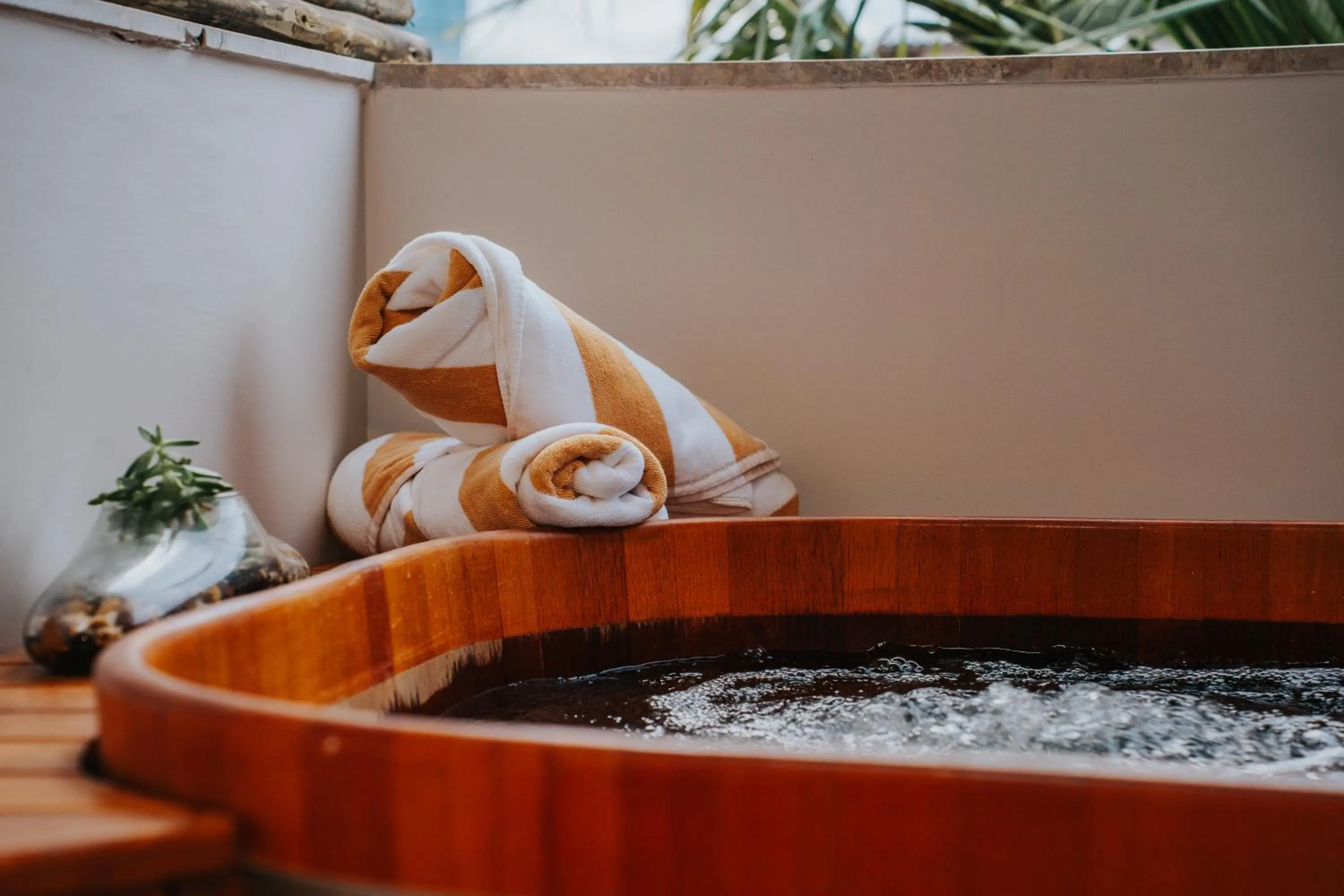 Hot Tub in Duke Beach Hotel Maresias