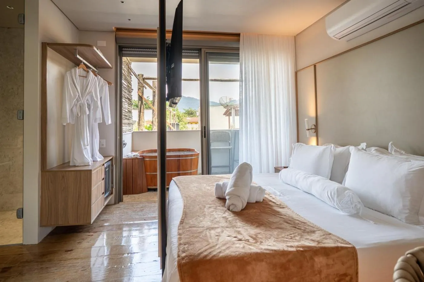 Bed in Duke Beach Hotel Maresias