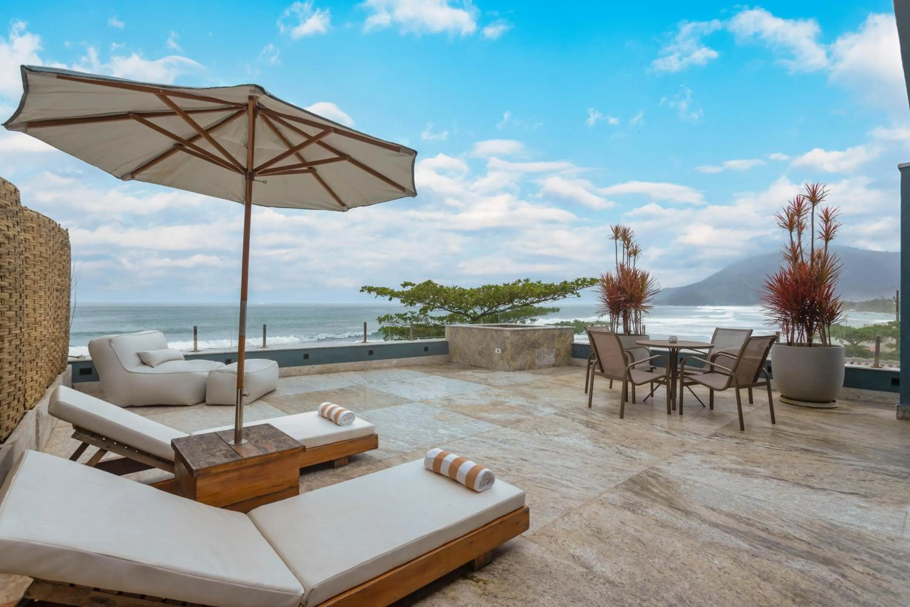 Duke Beach Hotel Maresias