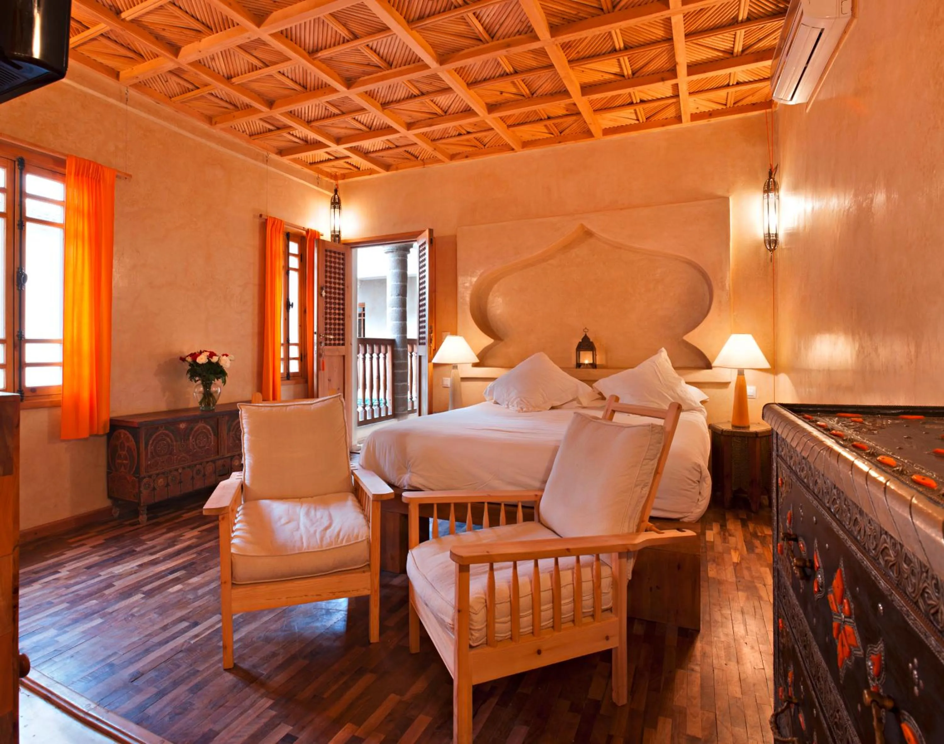 Bed in Riad Chbanate