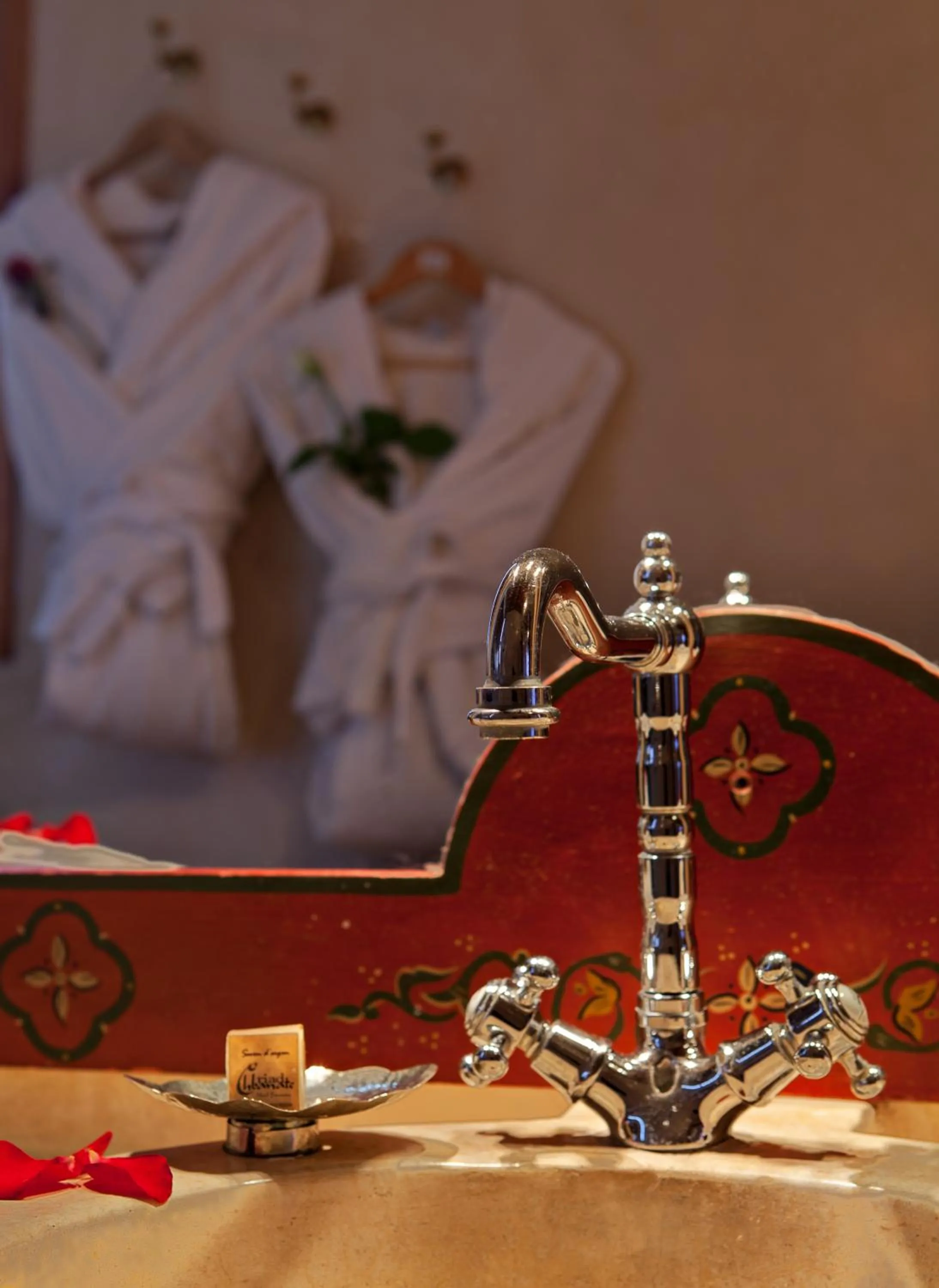 Bathroom in Riad Chbanate