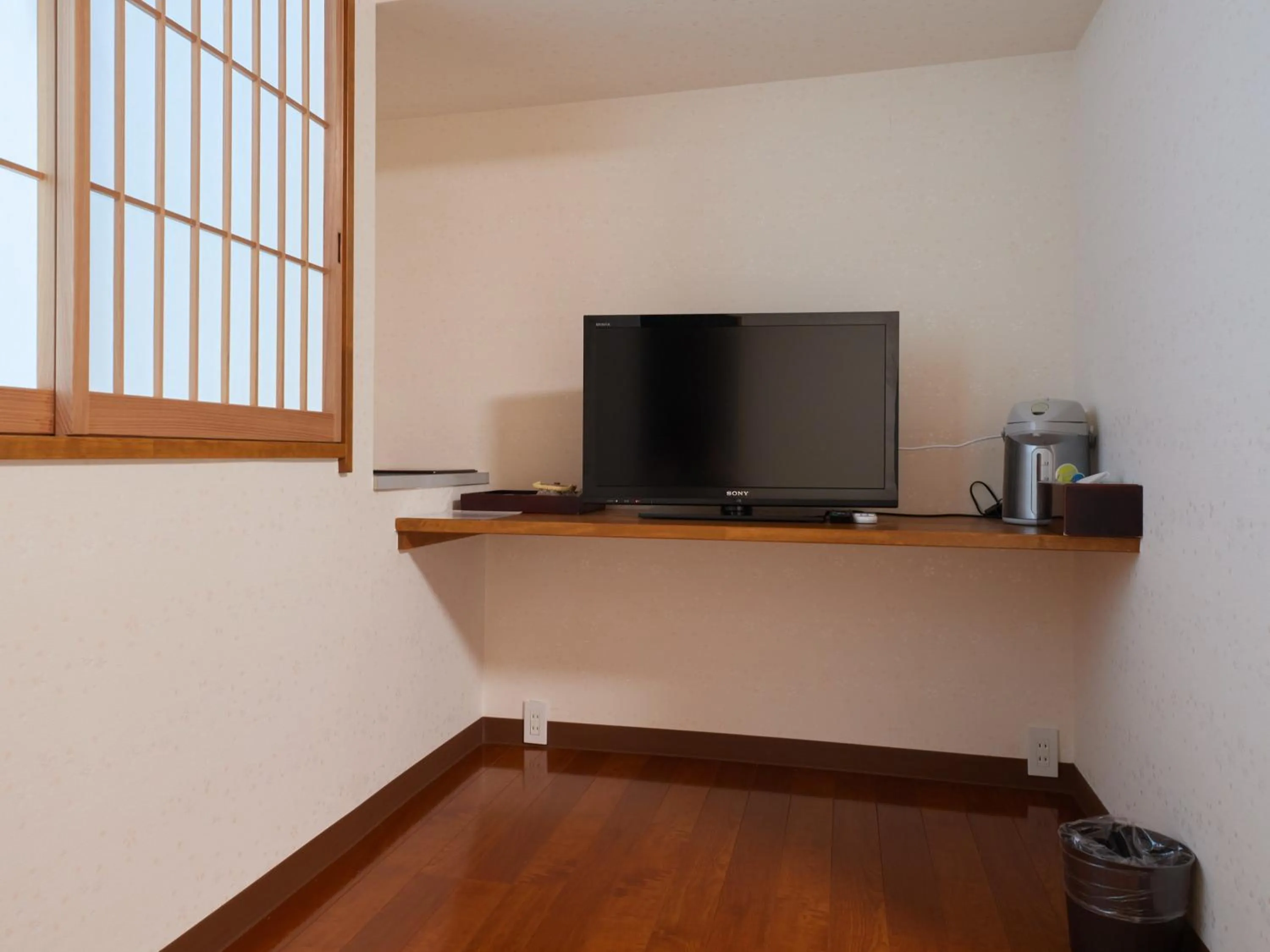 Photo of the whole room in Sakura no Yakata Hotel