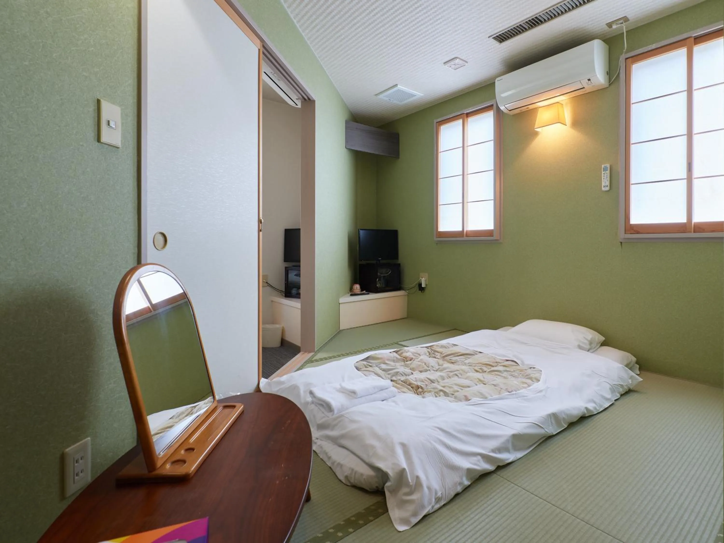 Photo of the whole room in Sakura no Yakata Hotel