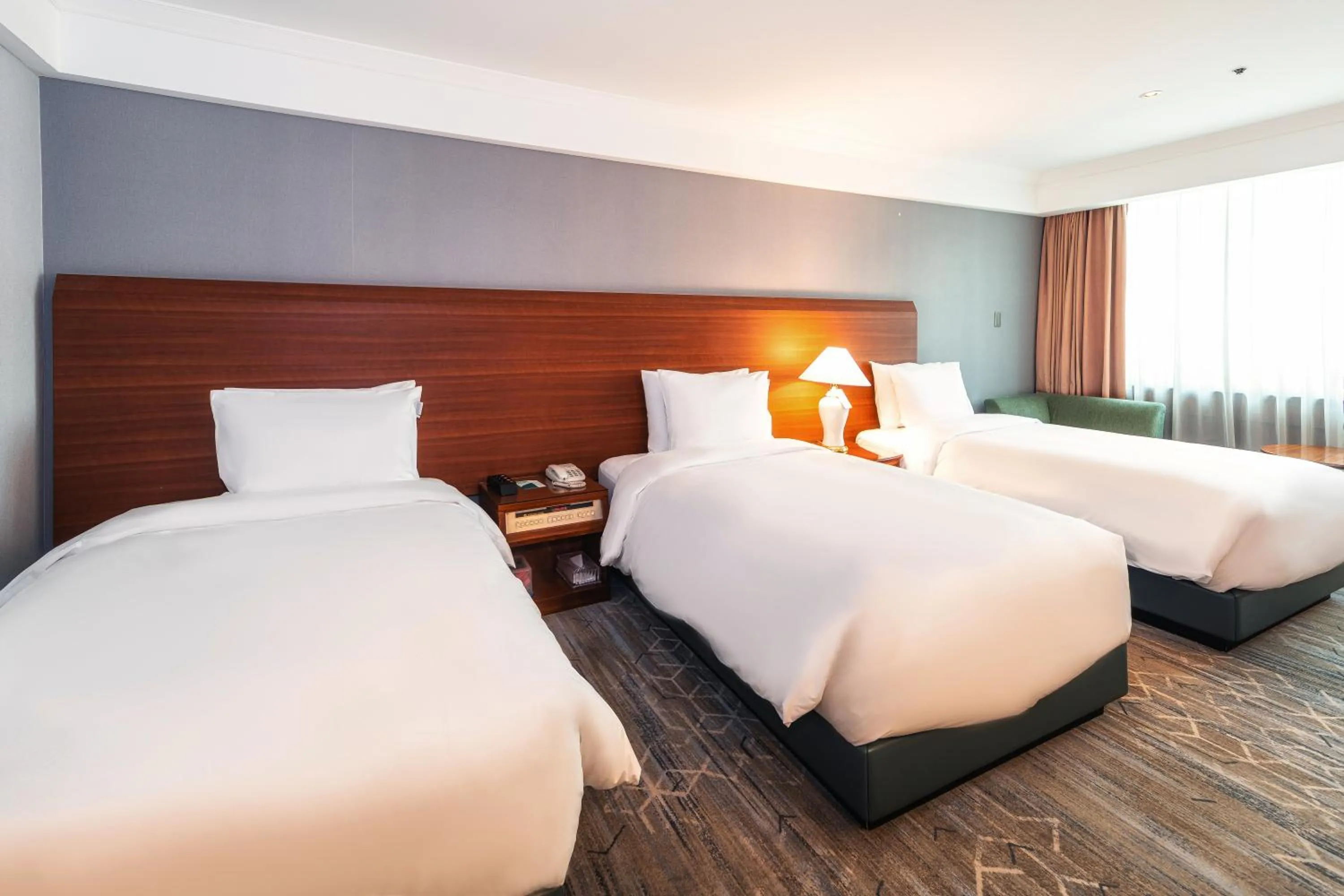 Photo of the whole room, Bed in Koreana Hotel