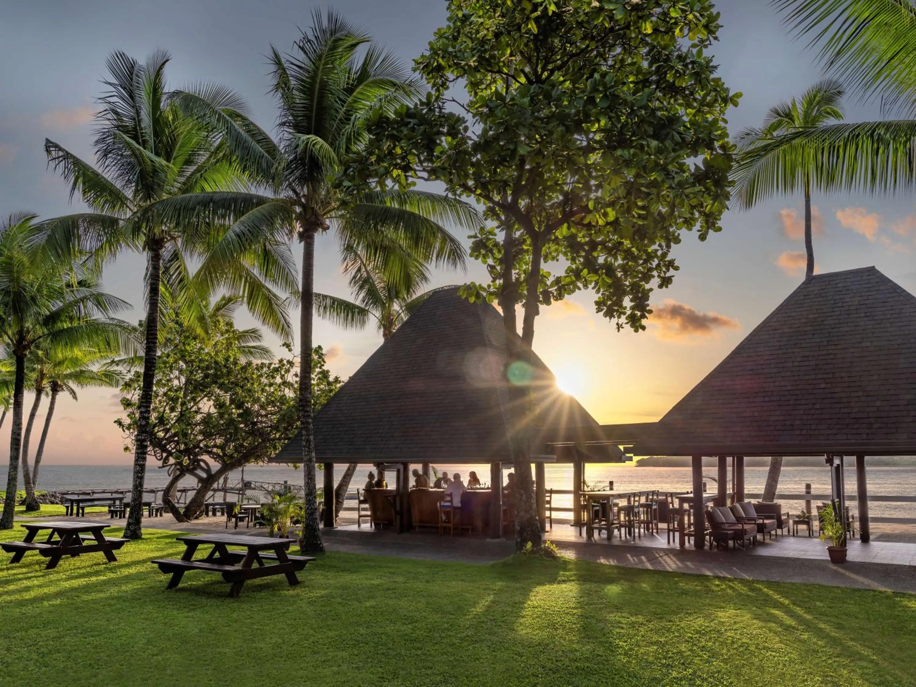 Lounge or bar in Shangri-La Yanuca Island, Fiji