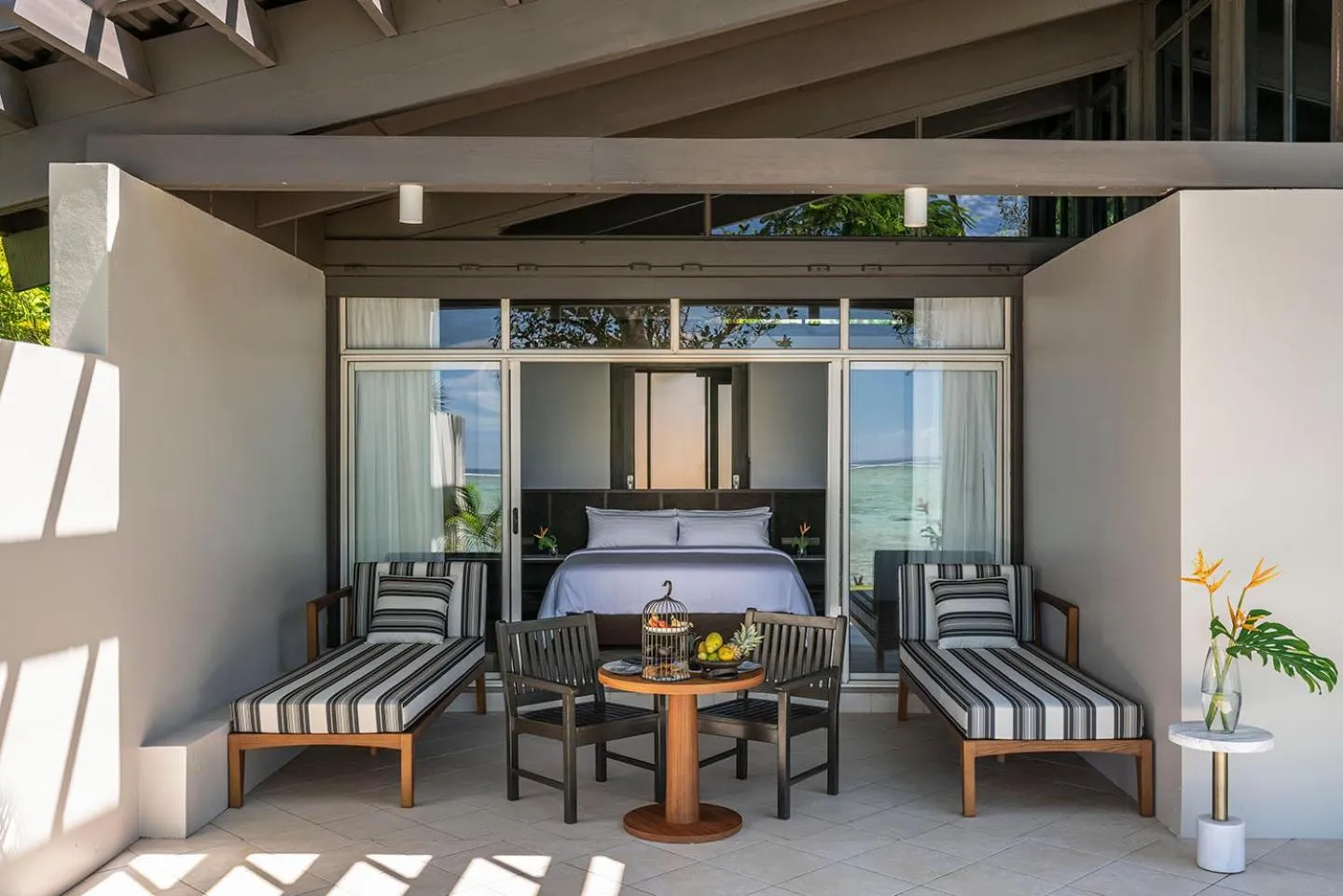 Photo of the whole room in Shangri-La Yanuca Island, Fiji