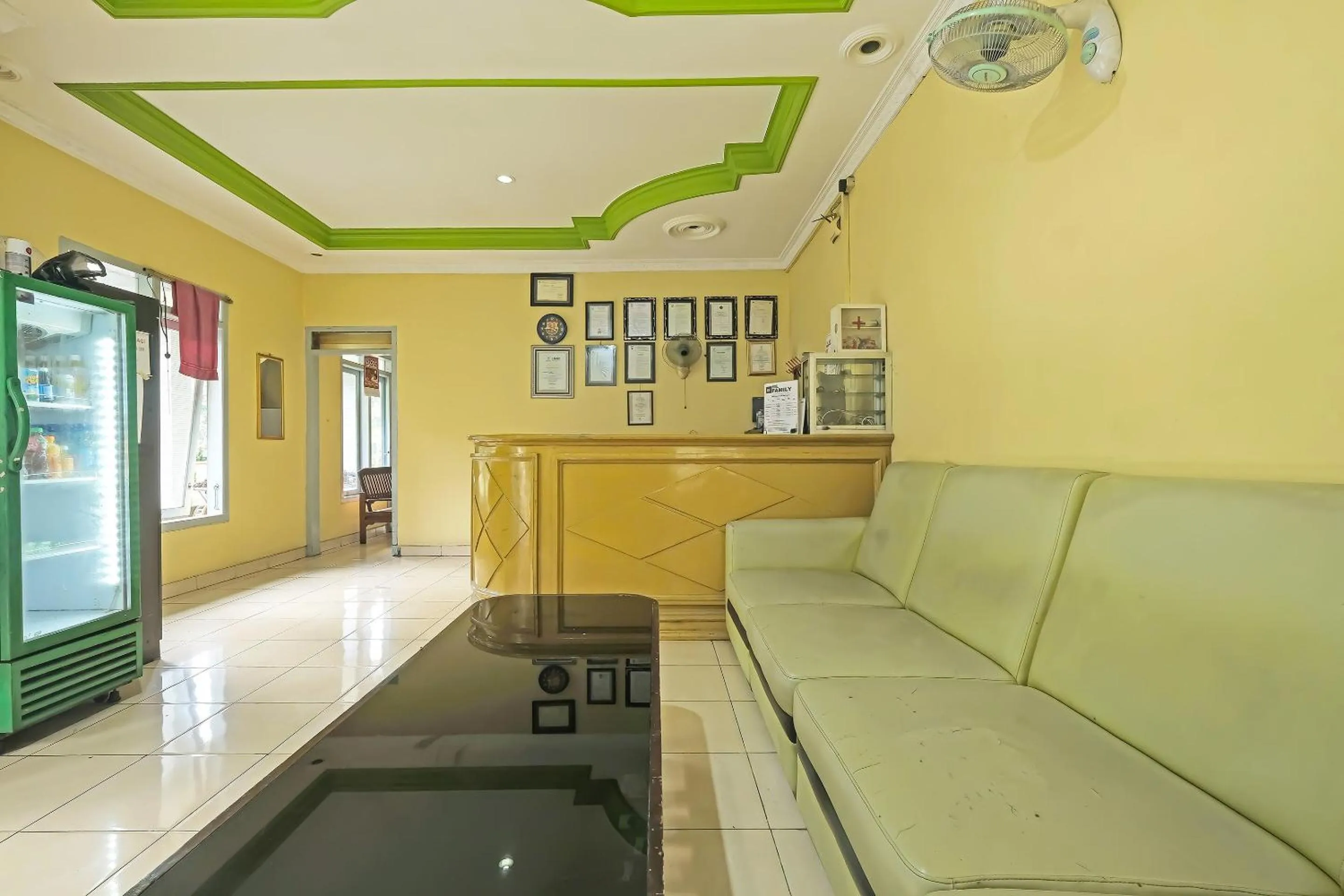 Lobby or reception in OYO 92485 Hotel Family